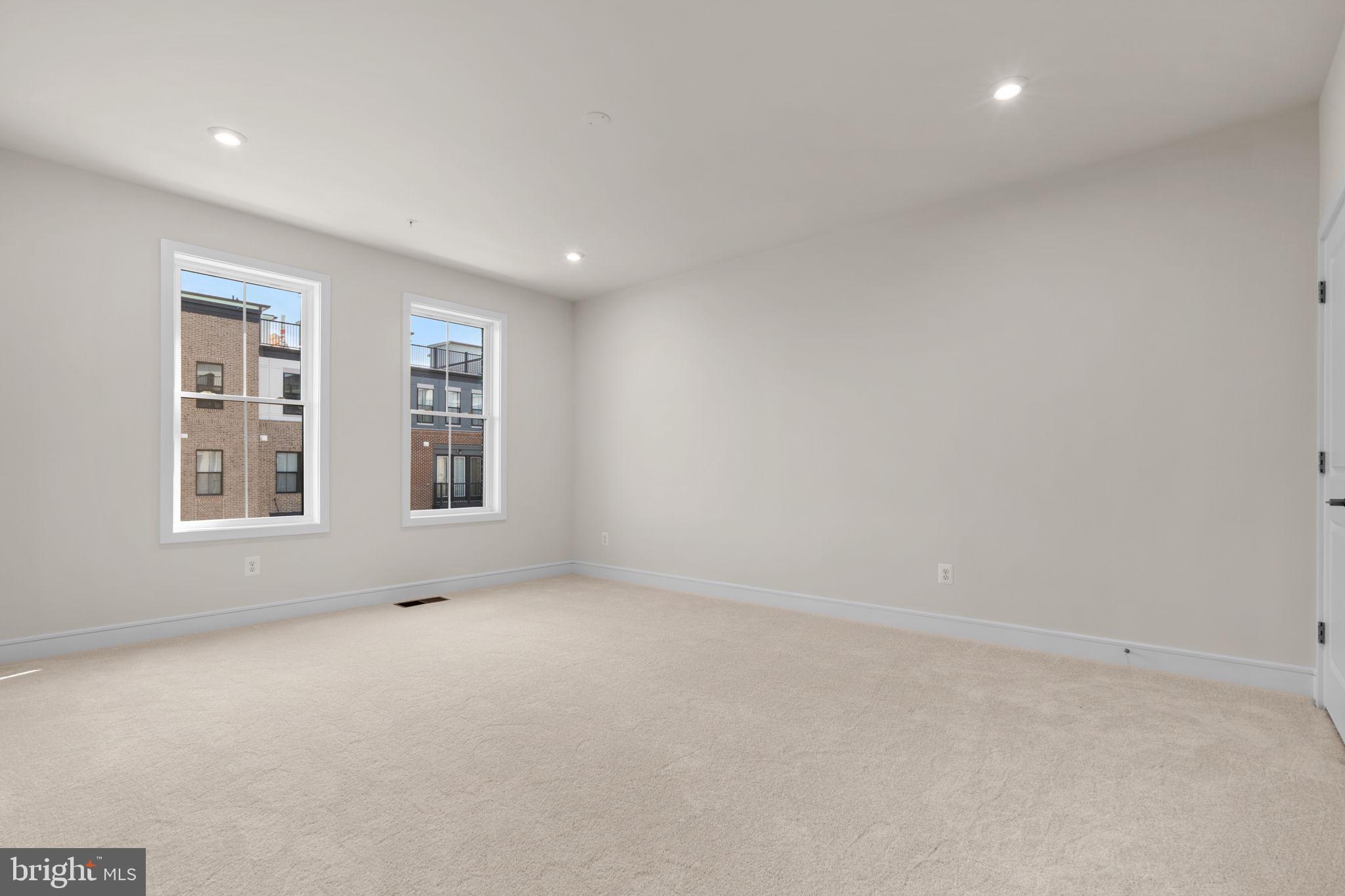 DEMOTT & SILVER - Residential