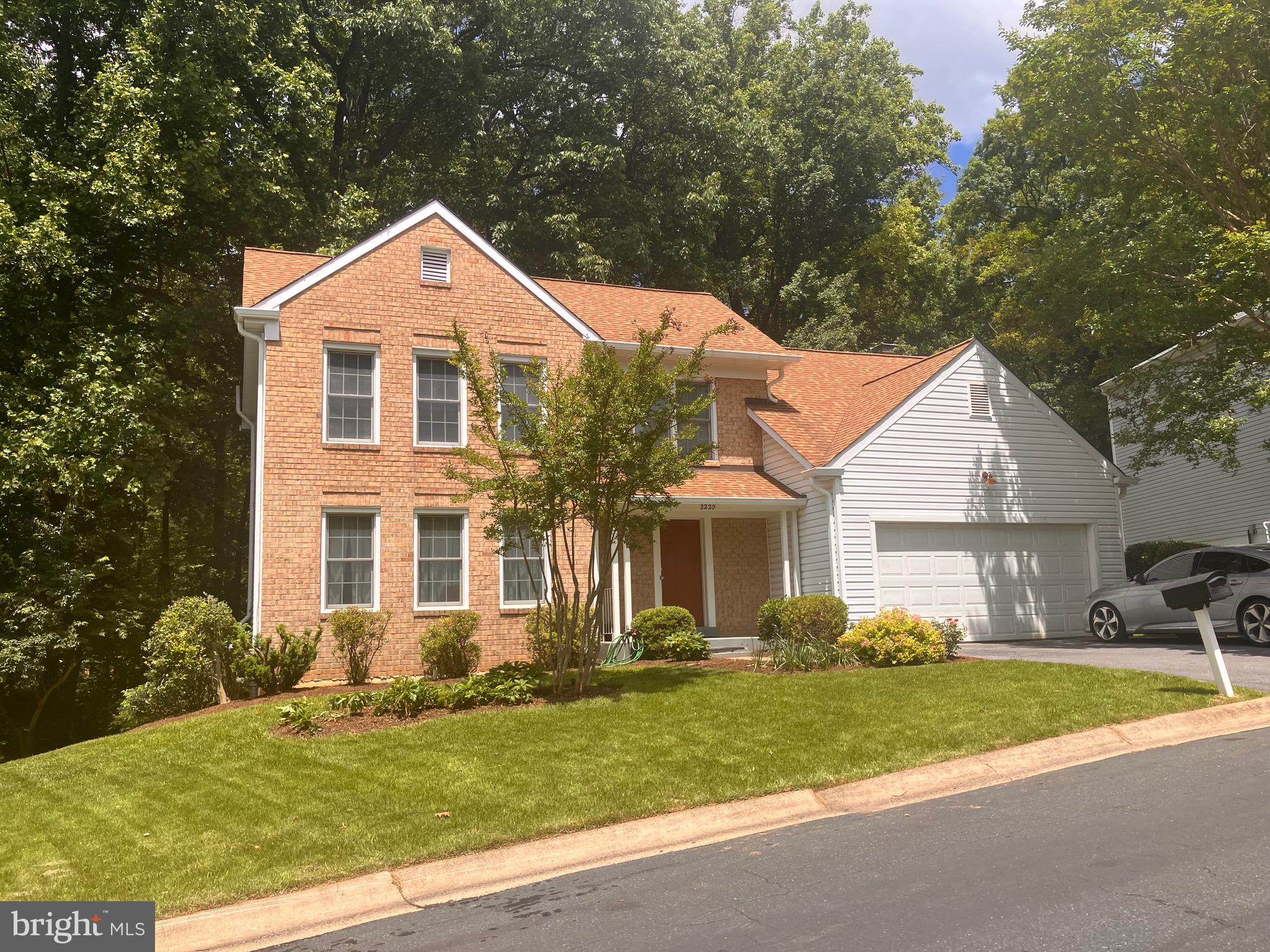 SNOWDENS MILL - Residential Lease