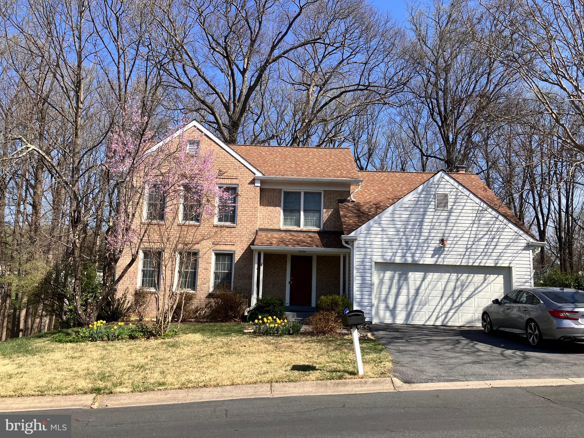 SNOWDENS MILL - Residential Lease