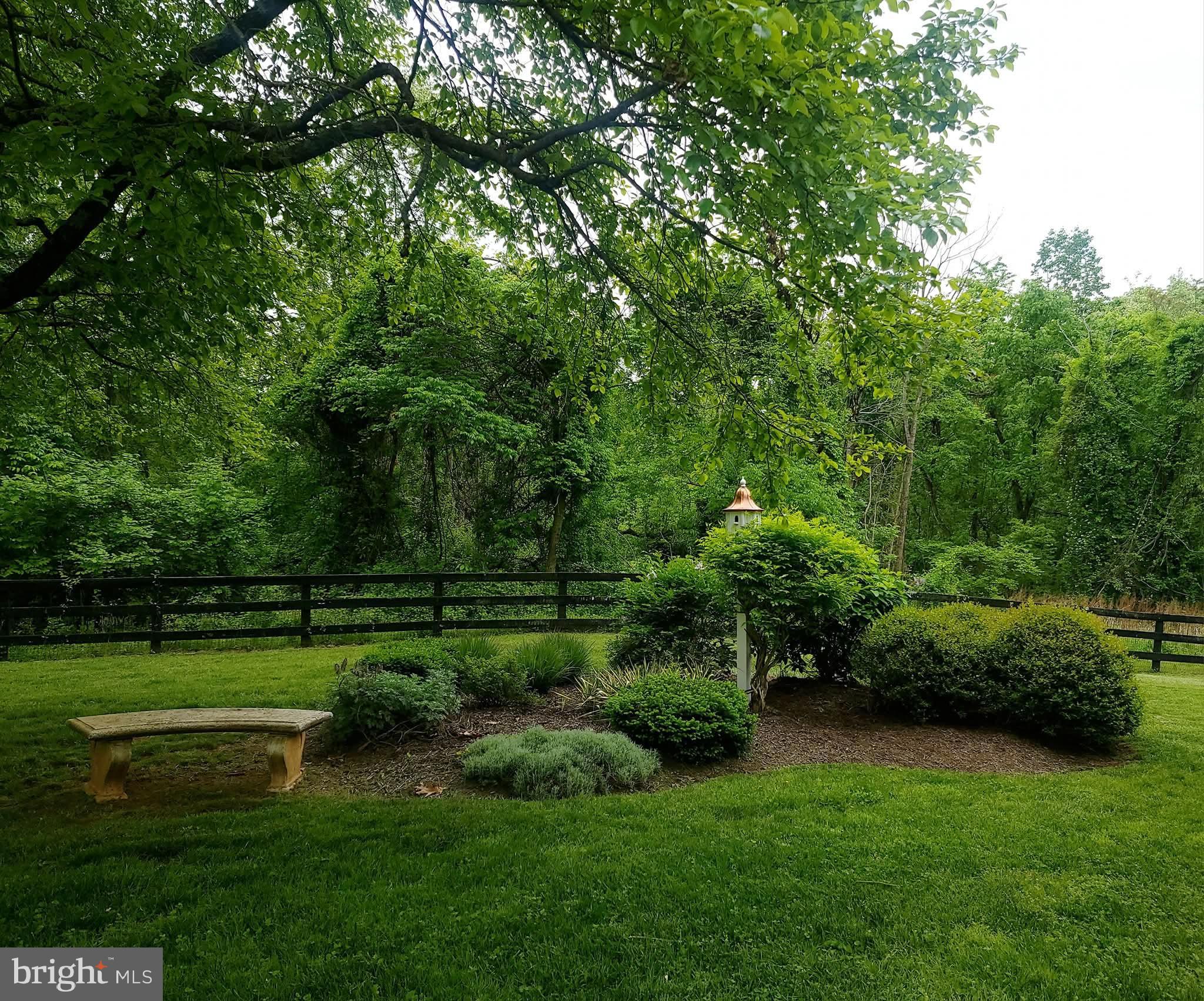 5556 MERRY OAKS ROAD