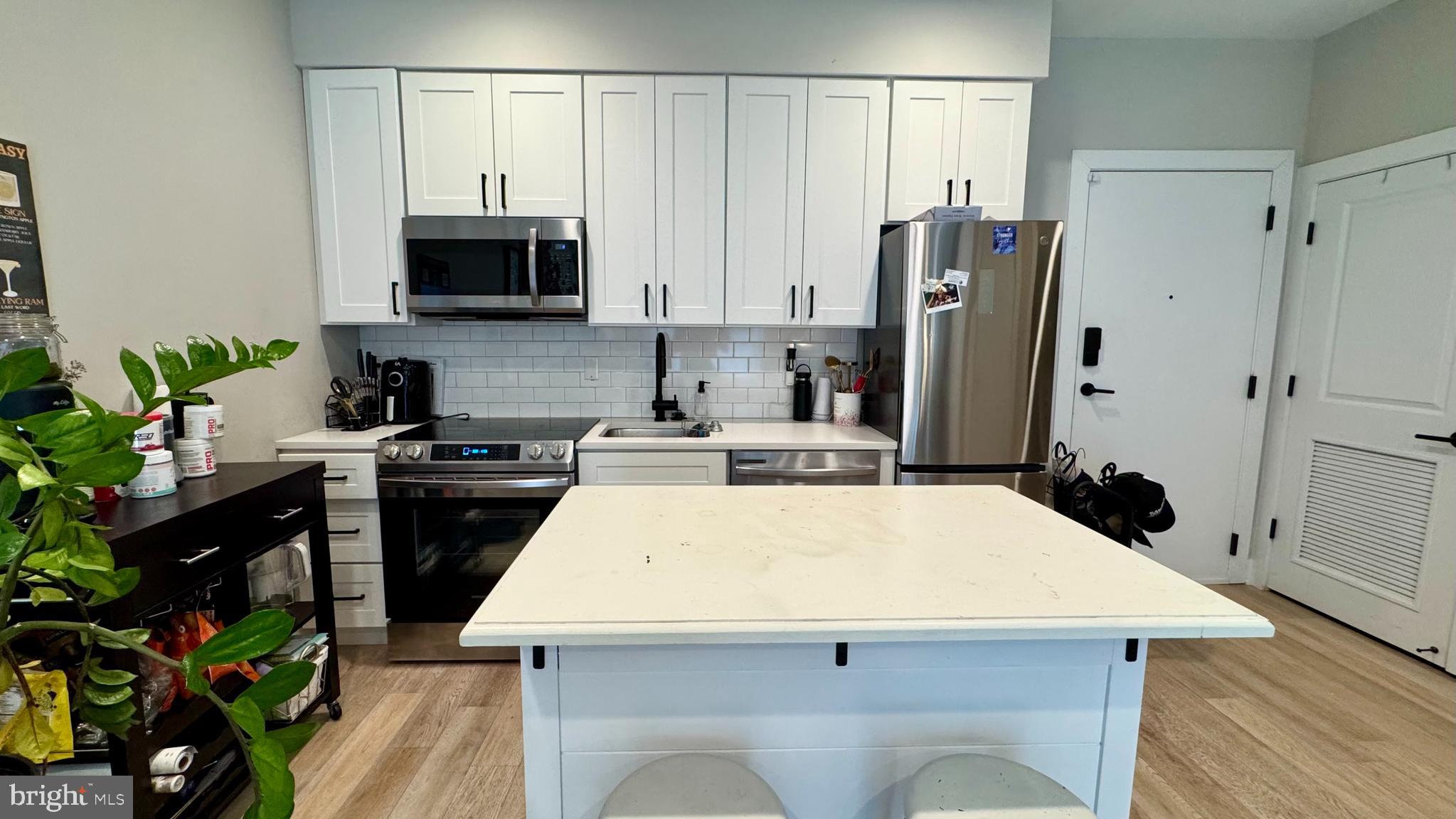 1016 17TH PLACE NE 301