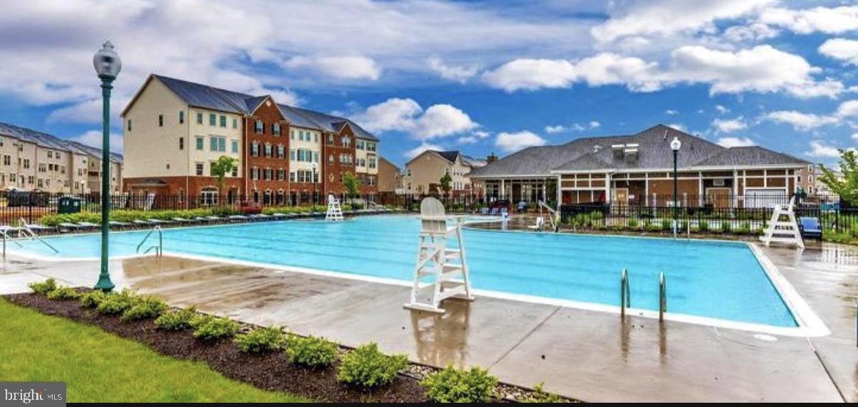 JEFFERSON PLACE - Residential