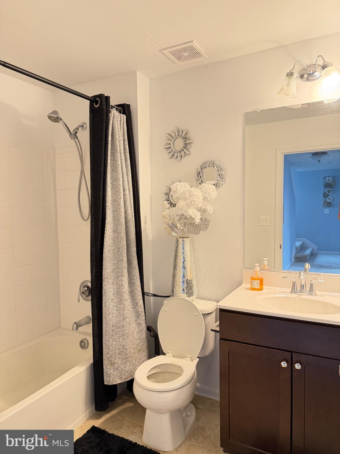 JEFFERSON PLACE - Residential