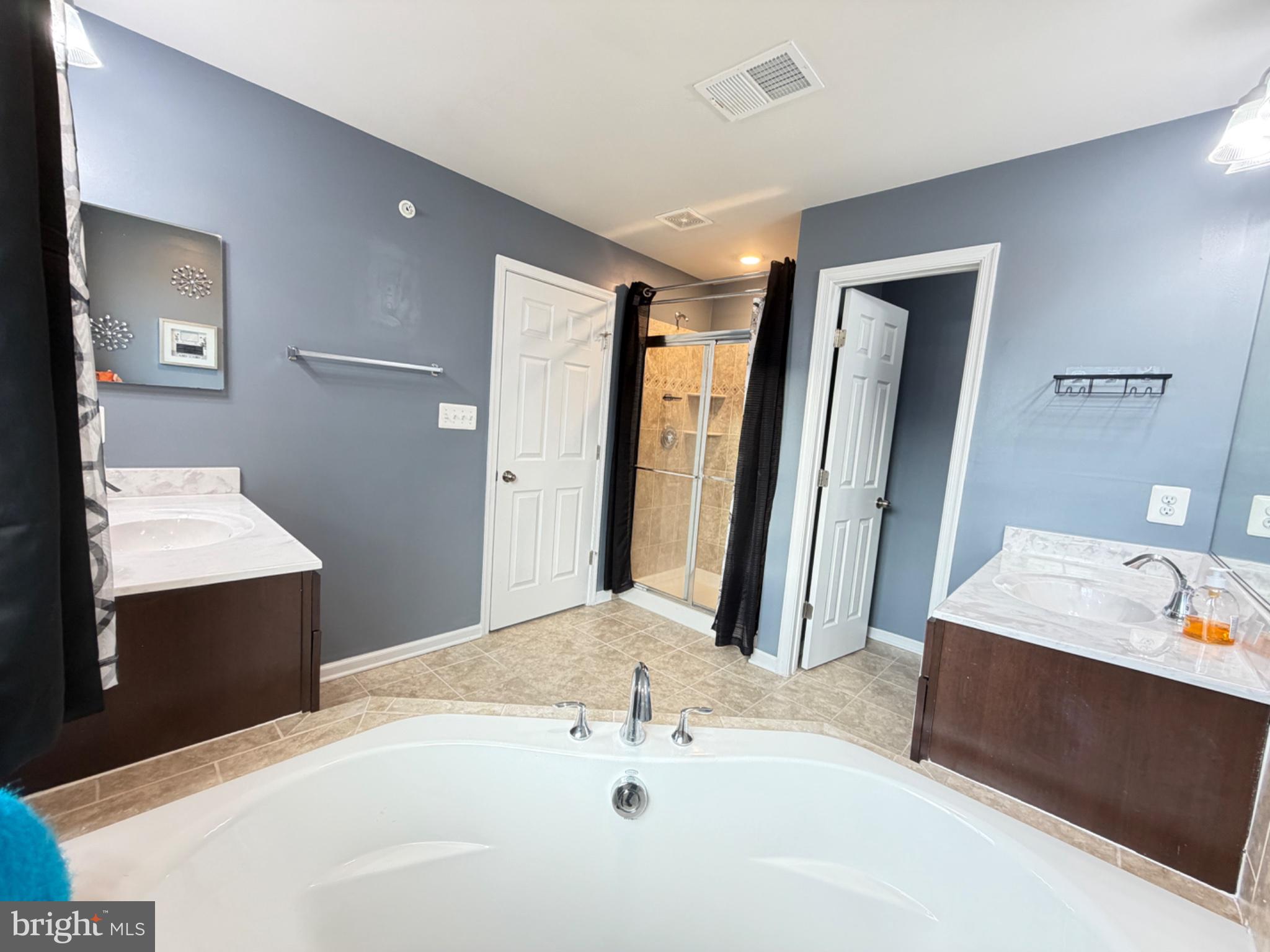 JEFFERSON PLACE - Residential