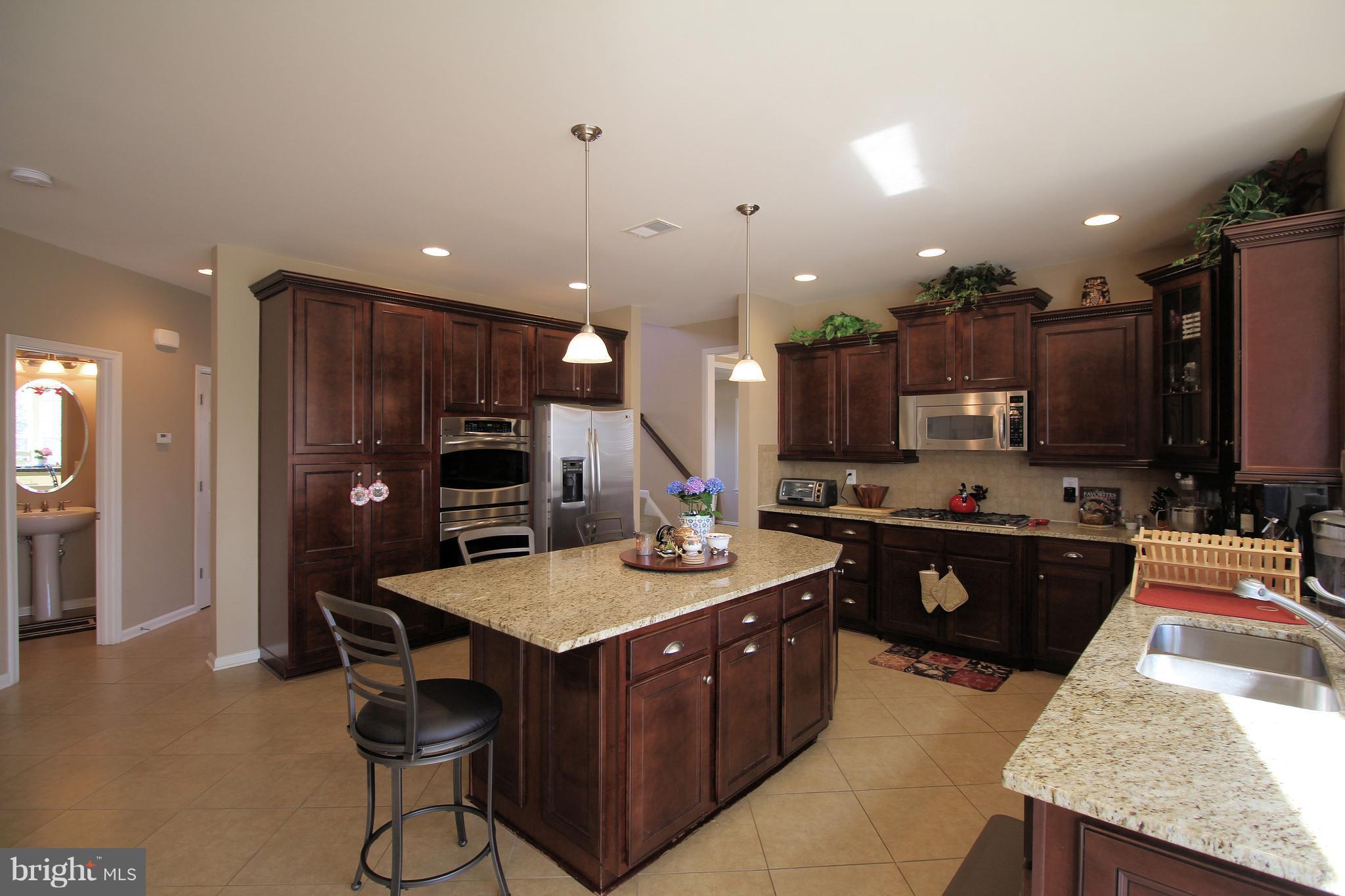 AUSTIN RIDGE - Residential