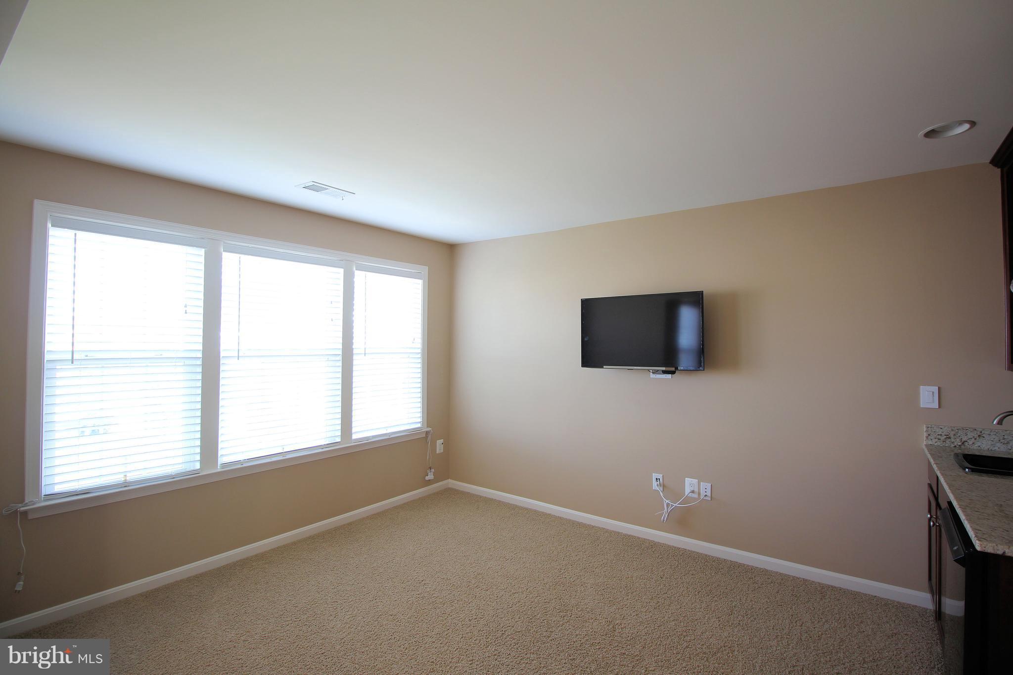 AUSTIN RIDGE - Residential