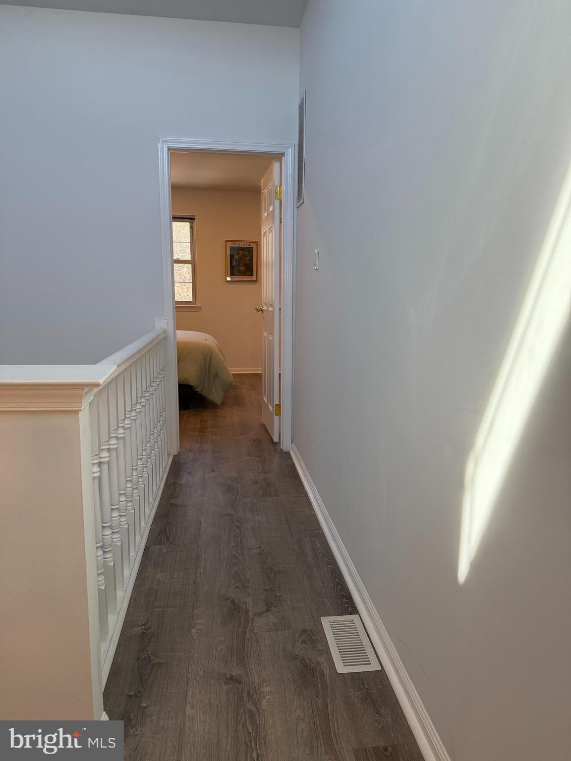 CRESTMONT HILLS - Residential