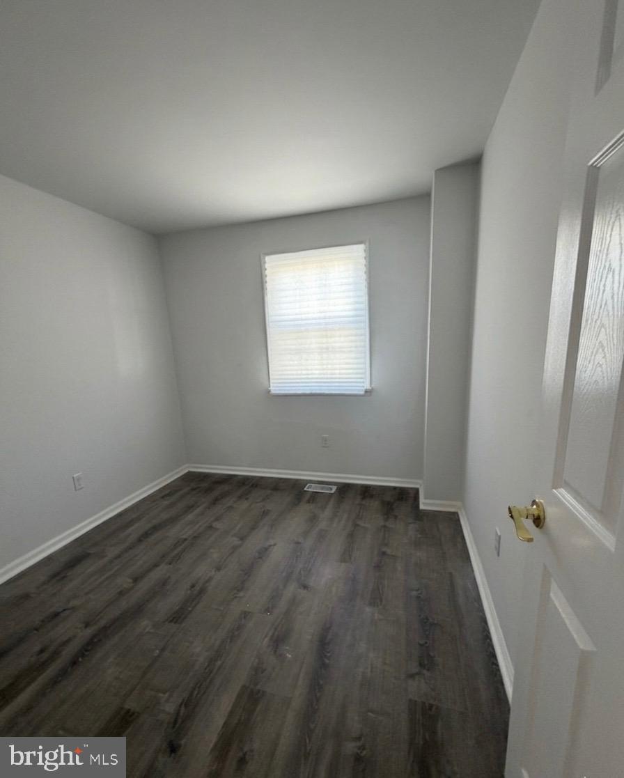 CRESTMONT HILLS - Residential