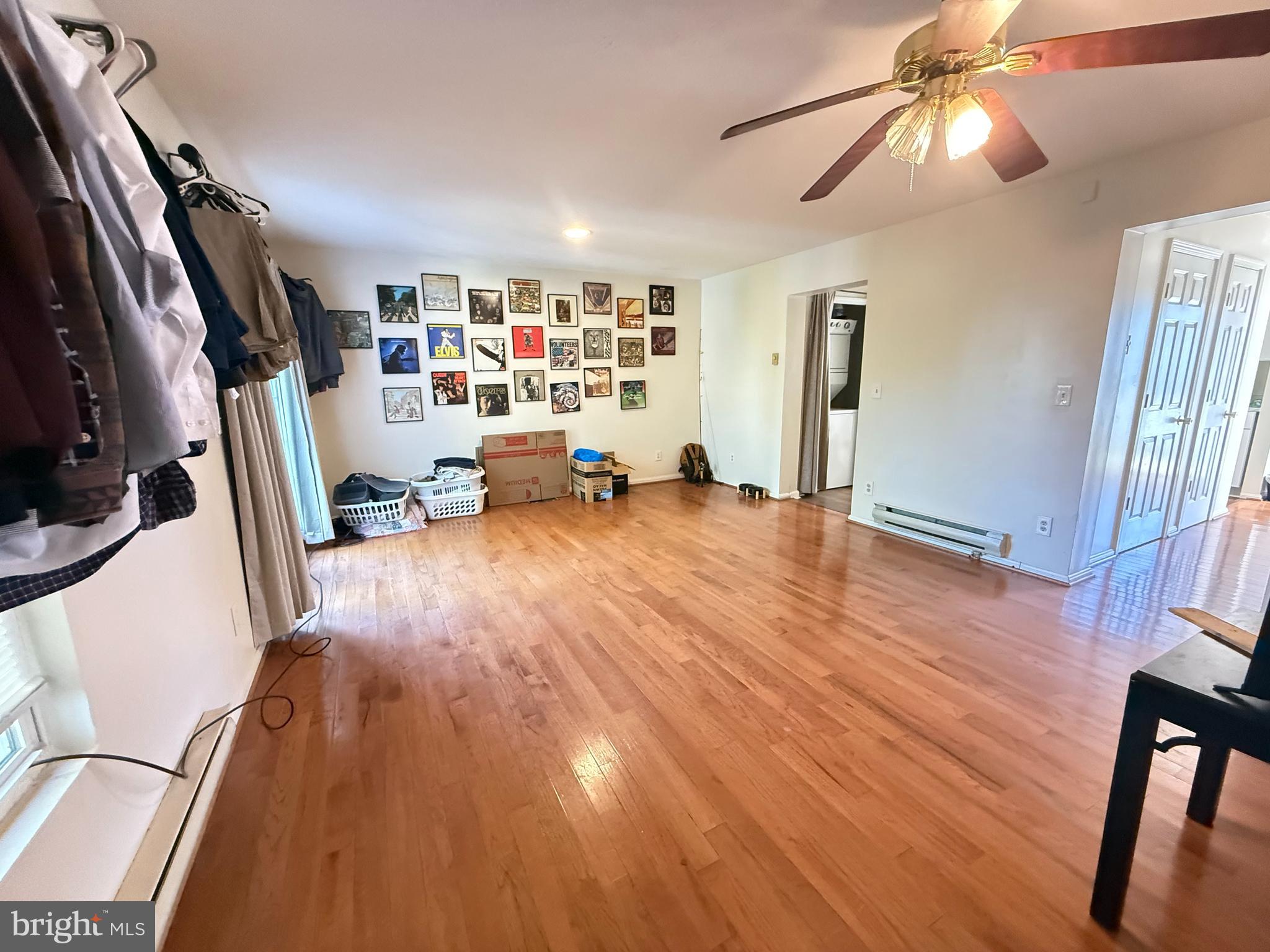 SORRELL COURT - Residential