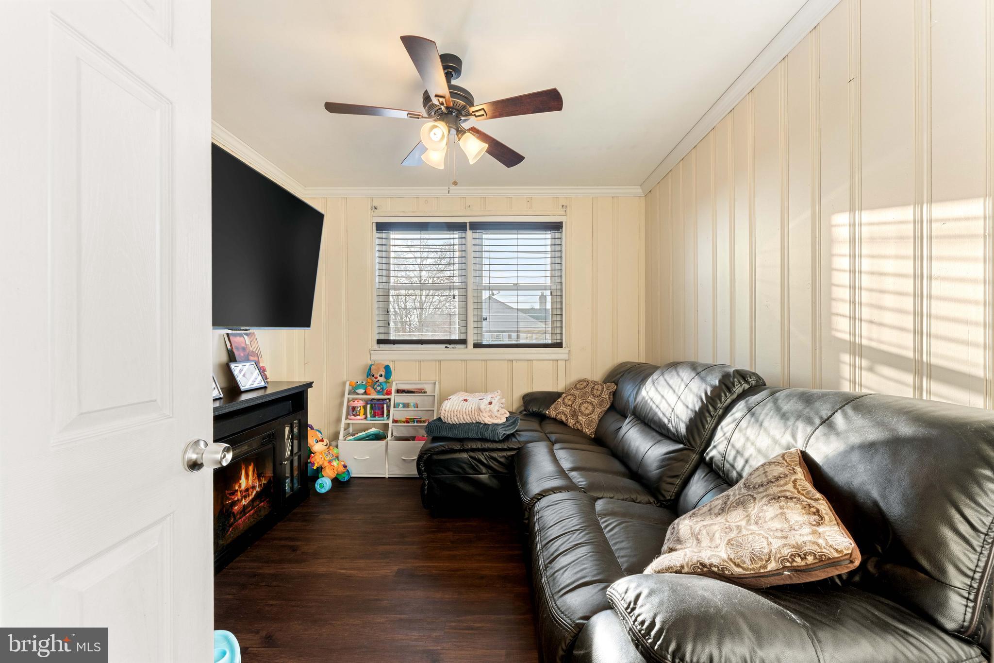 SOMERTON - Residential