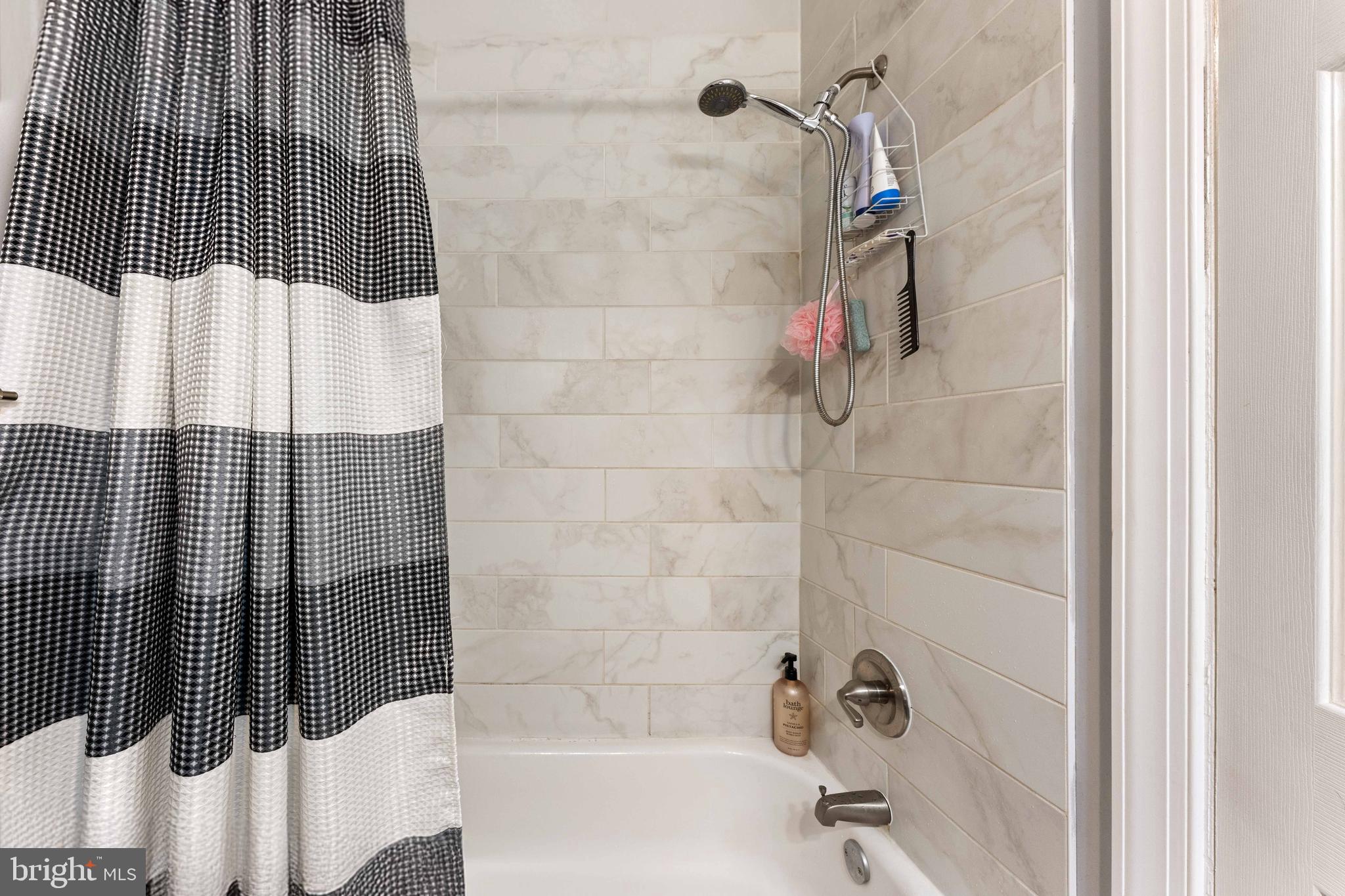 SOMERTON - Residential