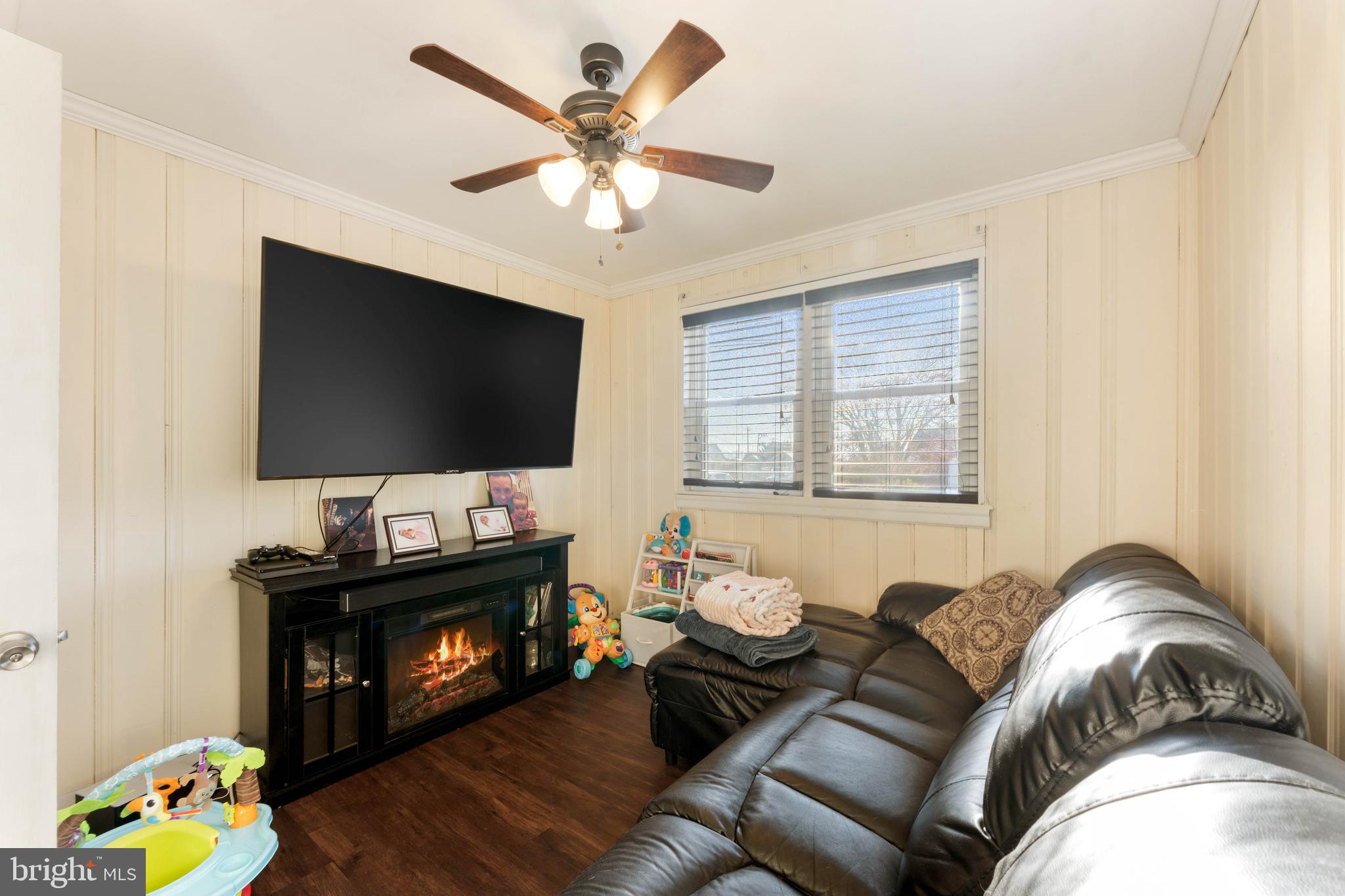 SOMERTON - Residential