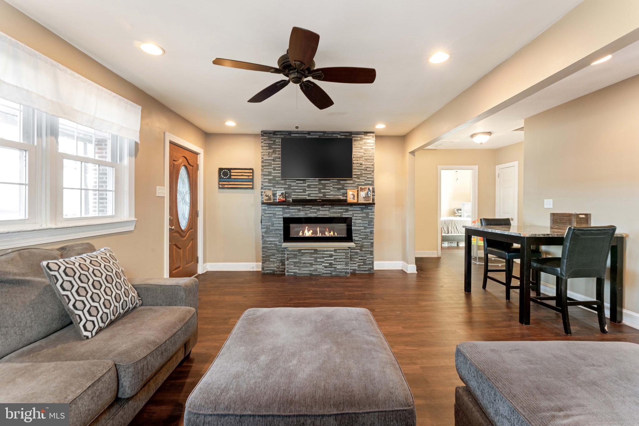 SOMERTON - Residential