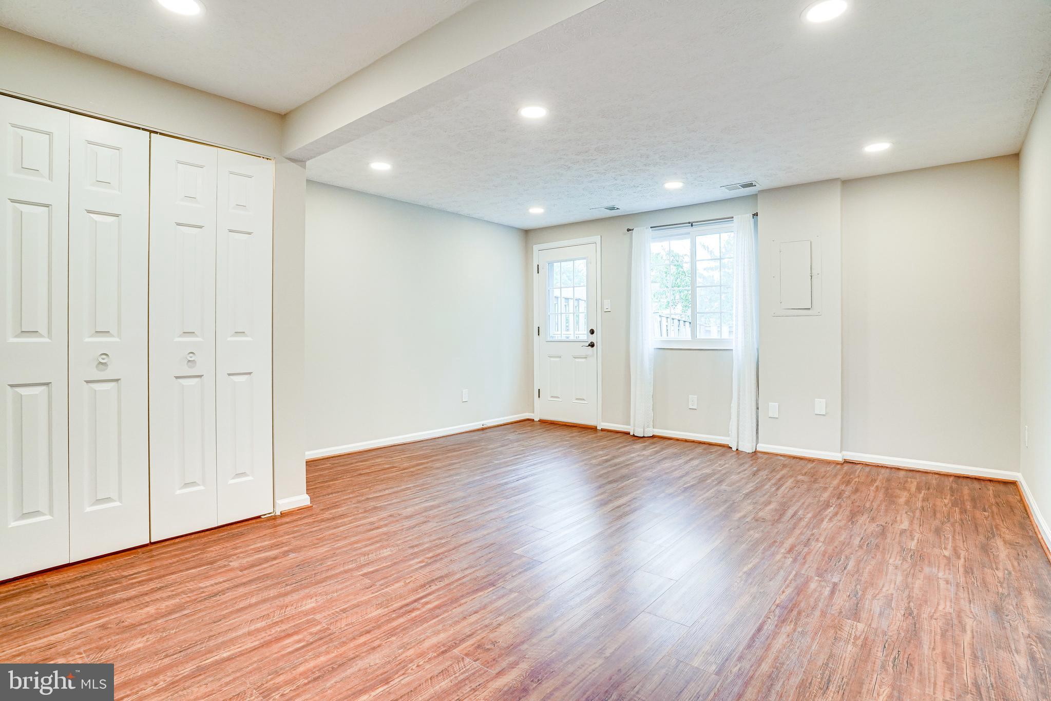 NEWINGTON HEIGHTS - Residential