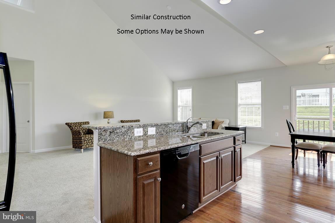 WASHINGTON TRAIL - Residential