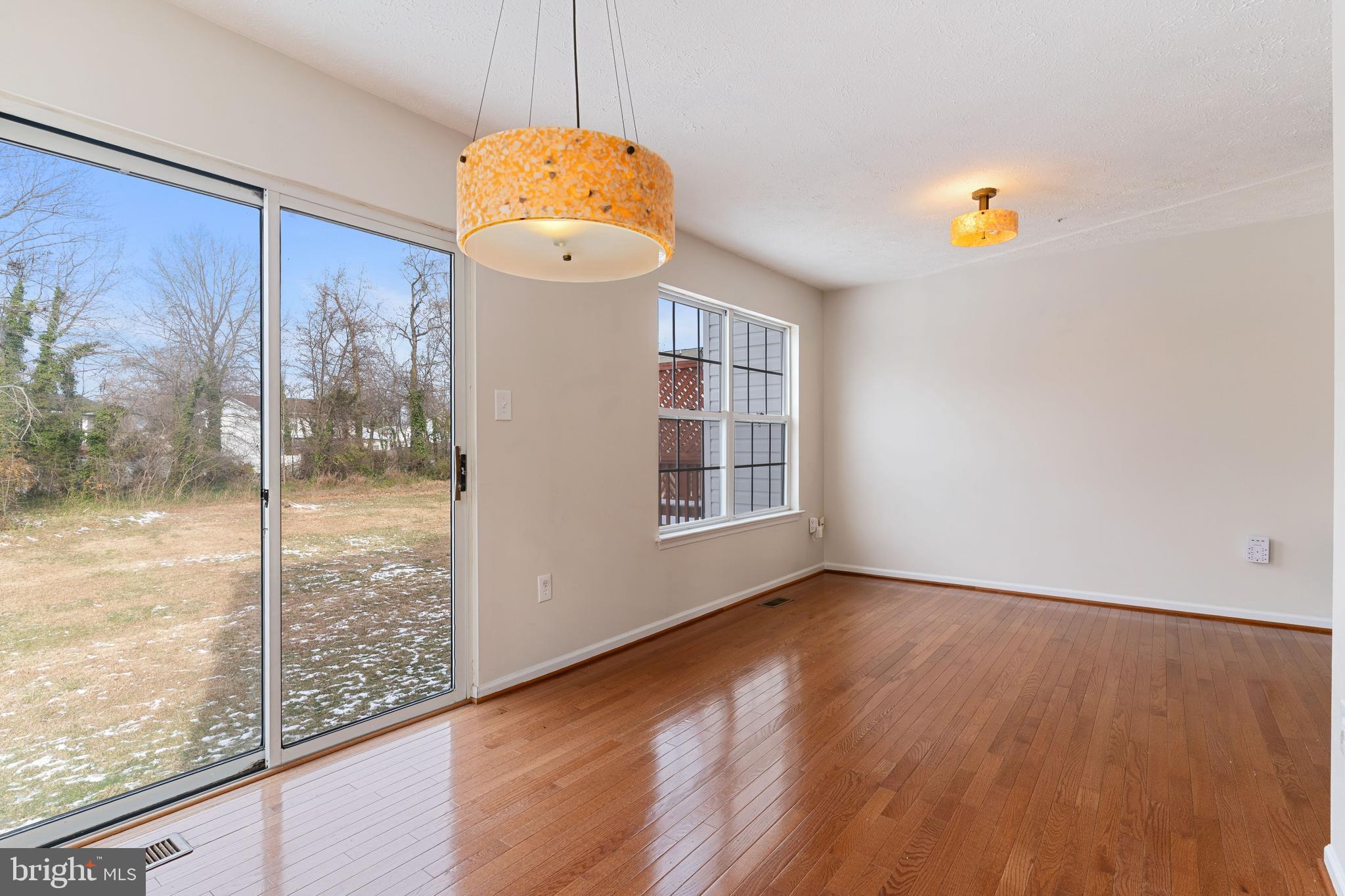 SOUTH HAMPTON SUB - Residential