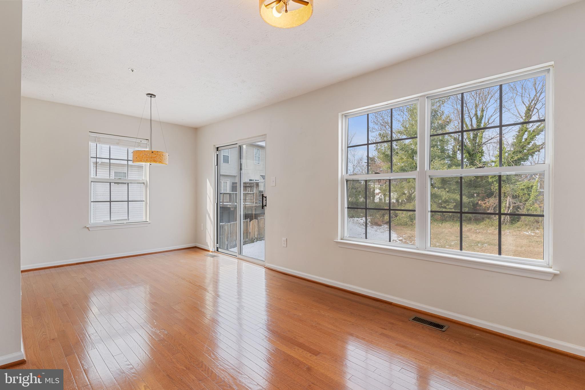 SOUTH HAMPTON SUB - Residential