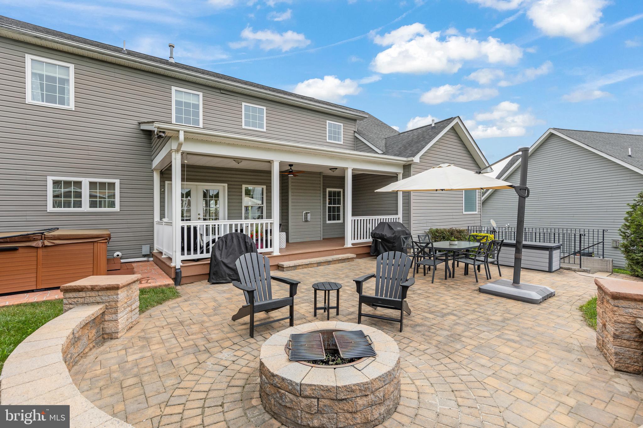 153 ABRAMS POINTE BOULEVARD