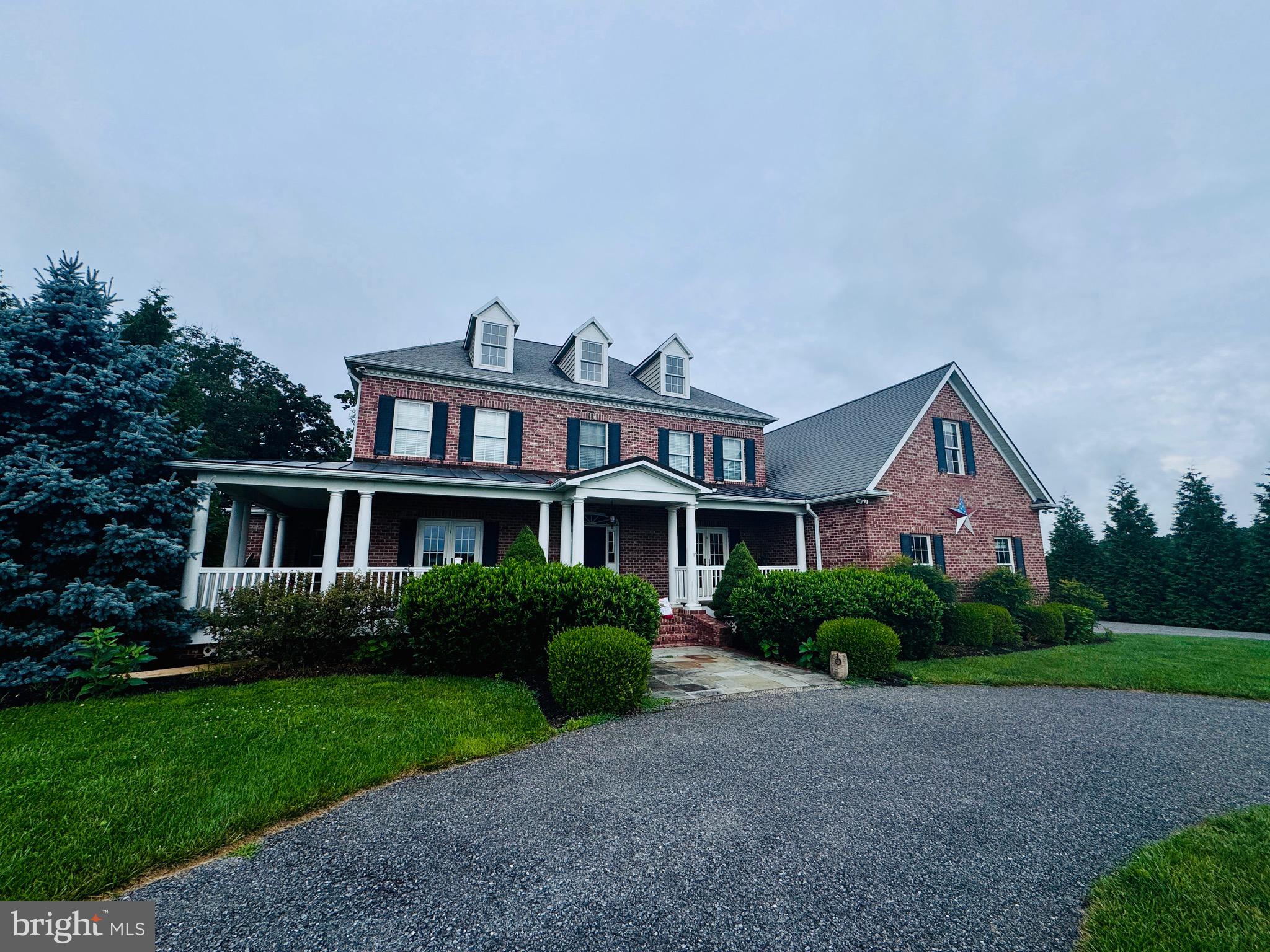970 OAK TREE ROAD