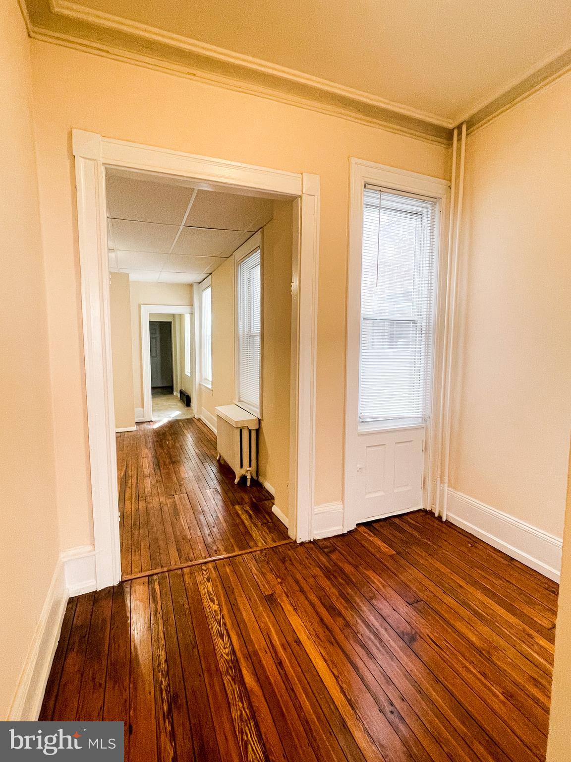 ART MUSEUM AREA - Residential Lease