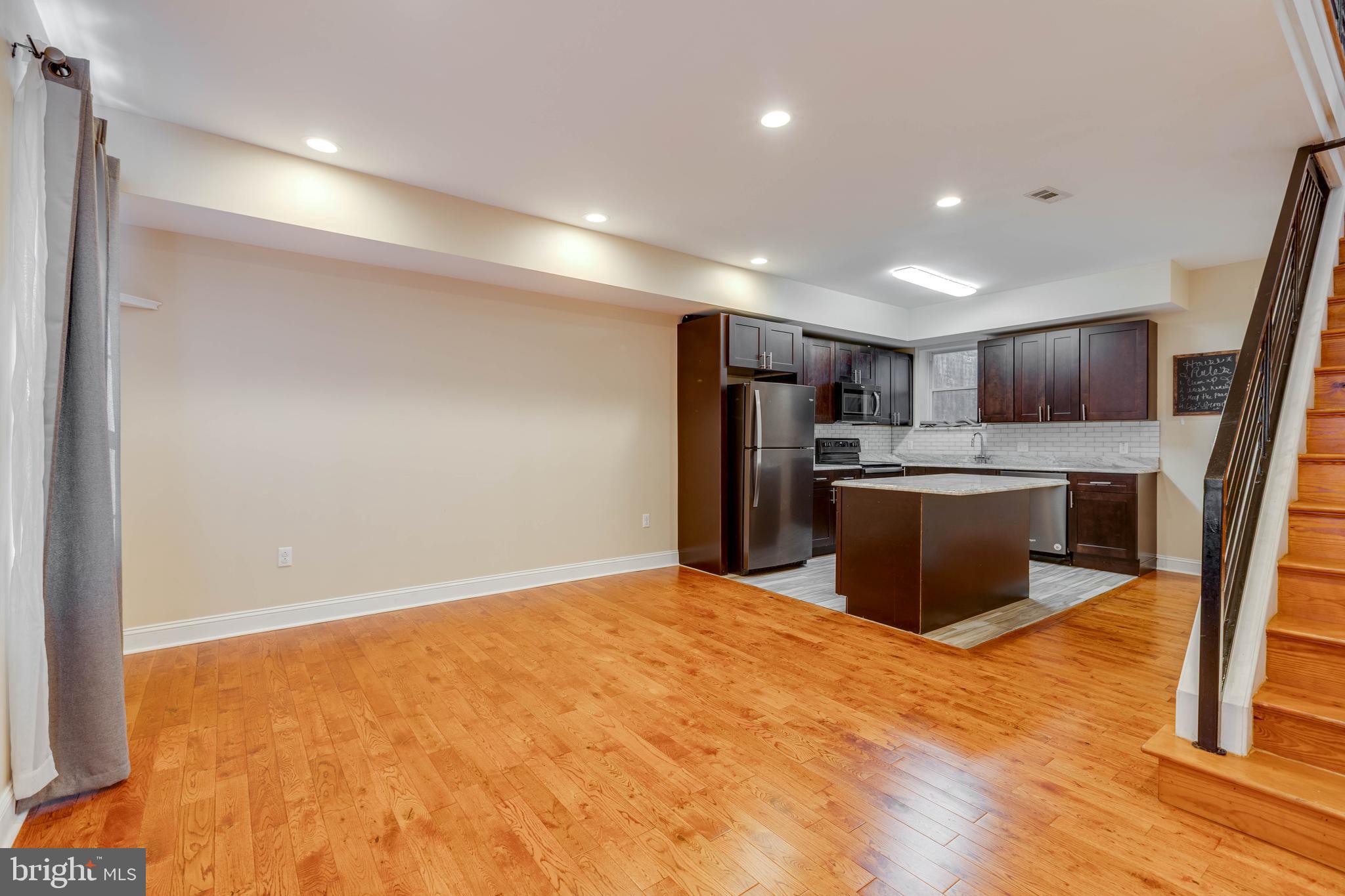 TEMPLE UNIVERSITY - Residential Lease