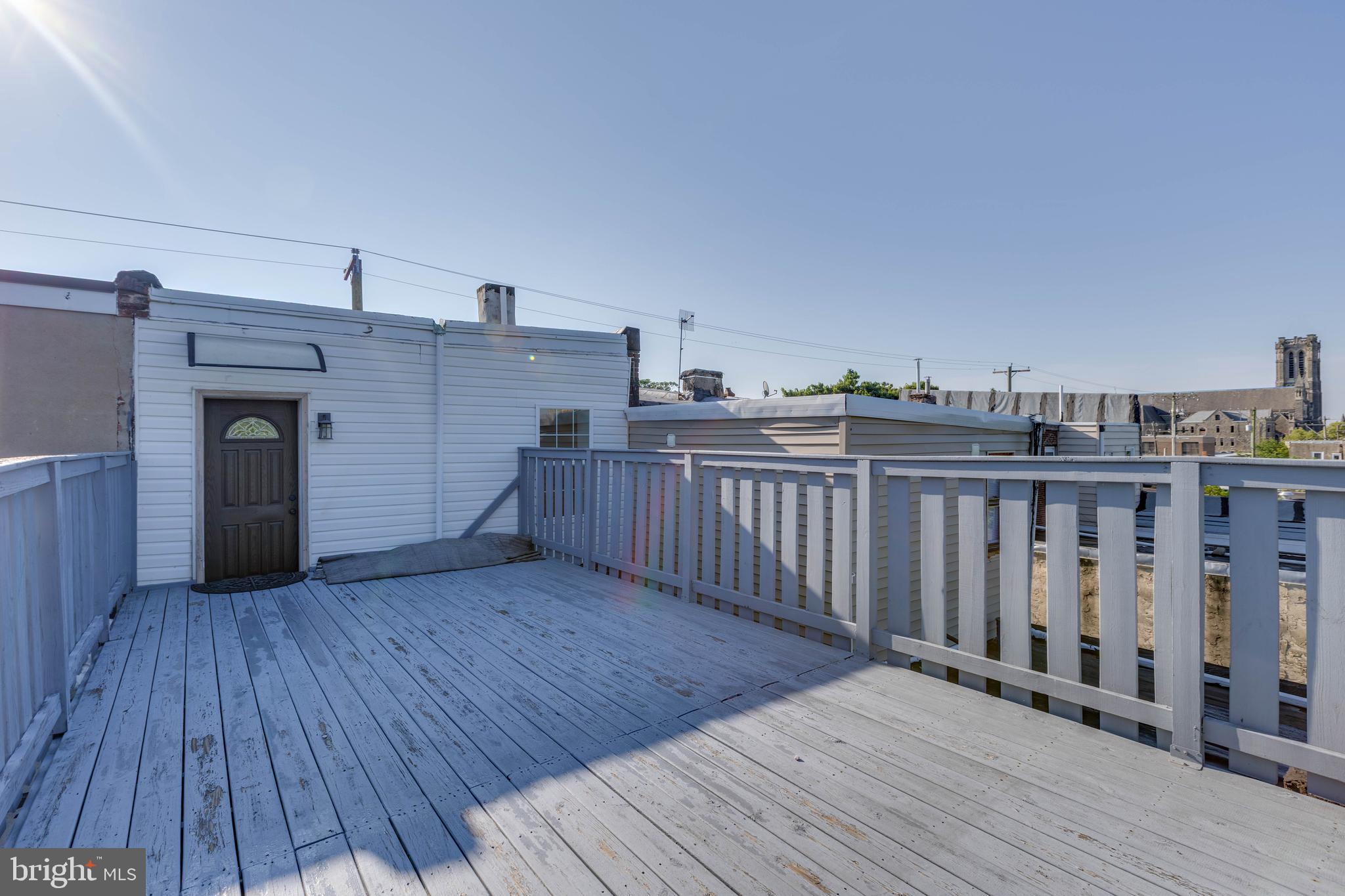 TEMPLE UNIVERSITY - Residential Lease