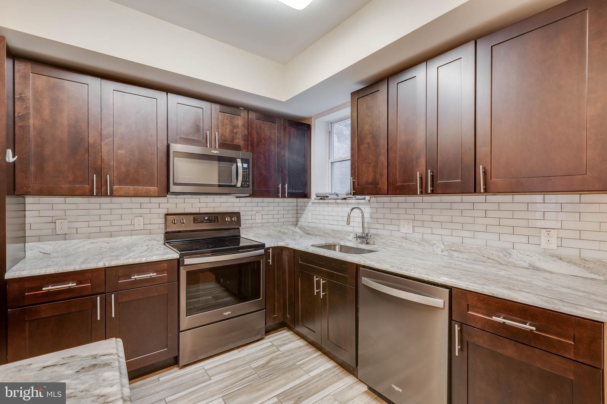 TEMPLE UNIVERSITY - Residential Lease