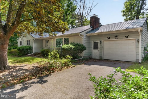 Photo of 24242 Beaver Dam Drive, SEAFORD, DE 19973 (MLS # DESU2114696)