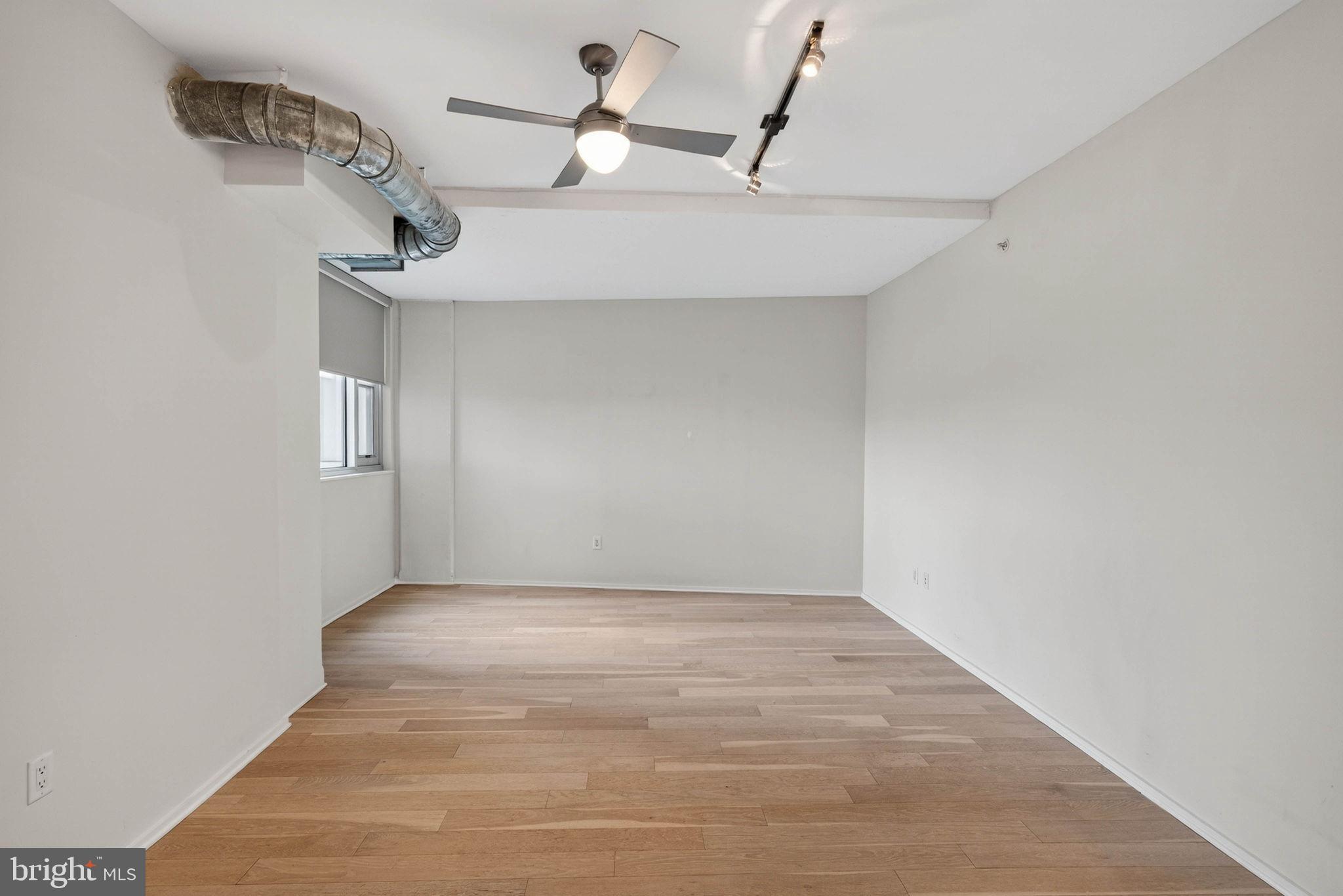 CLARENDON - Residential Lease