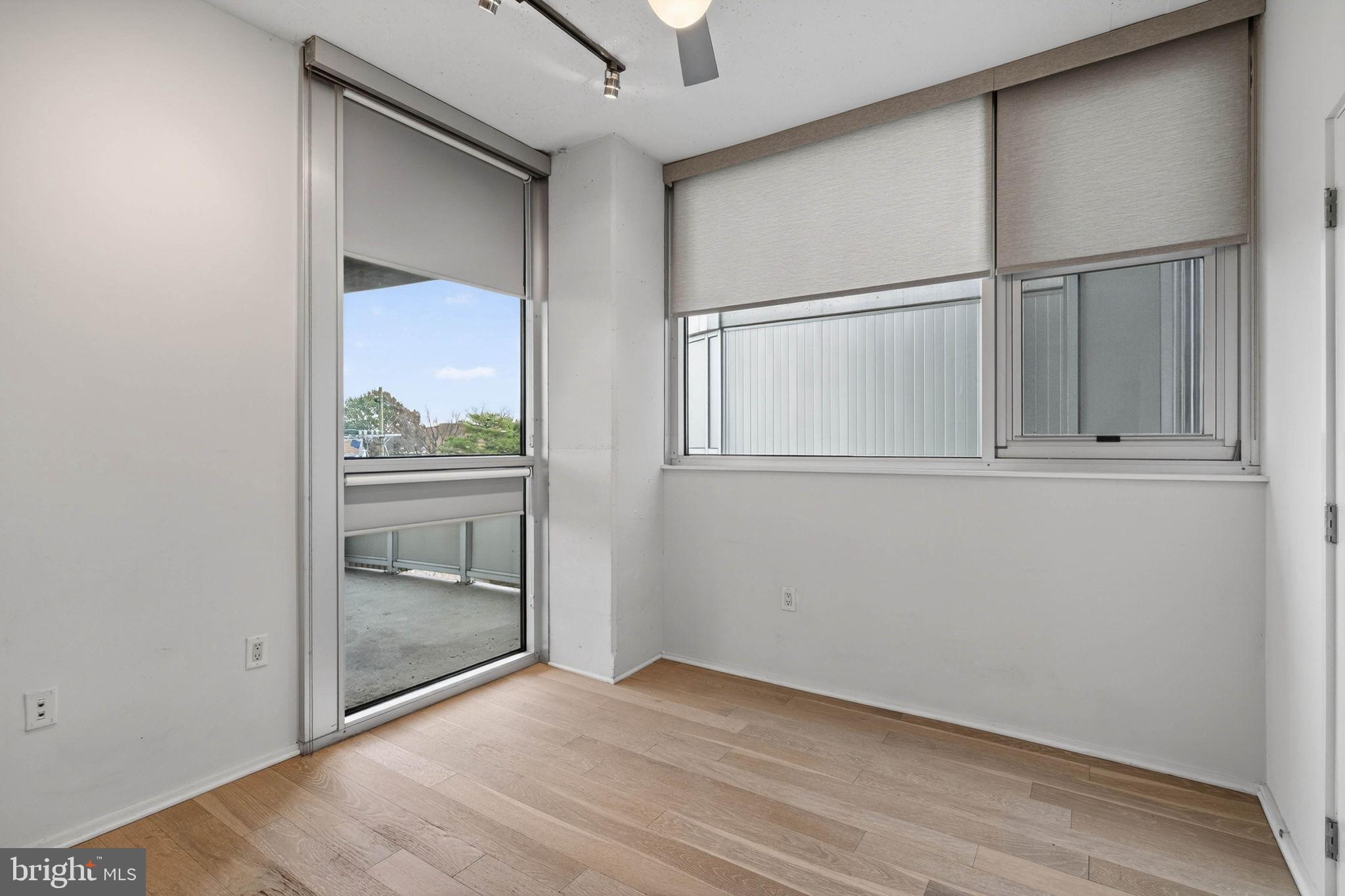 CLARENDON - Residential Lease