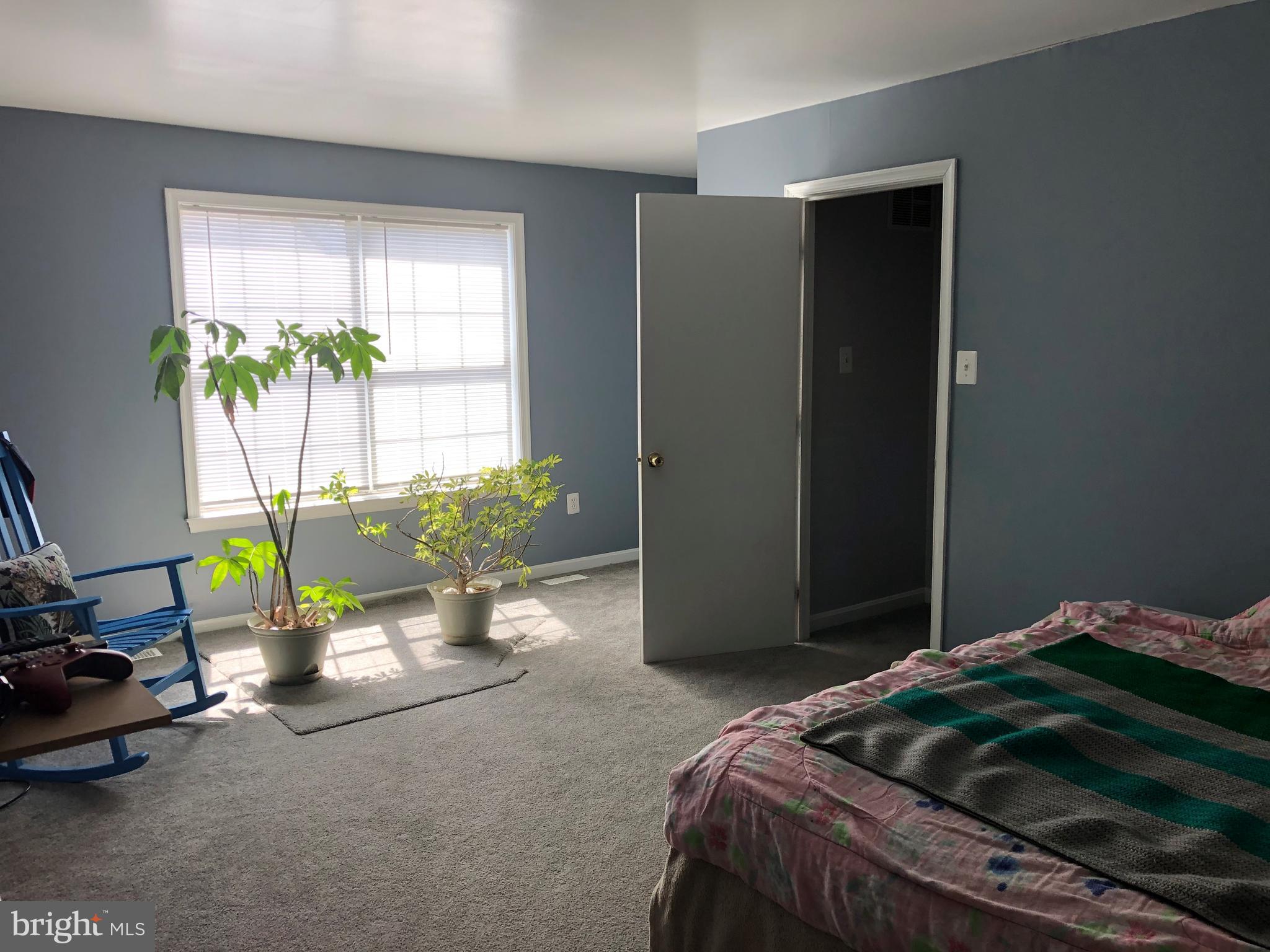 SUNNINGDALE MEADOWS - Residential