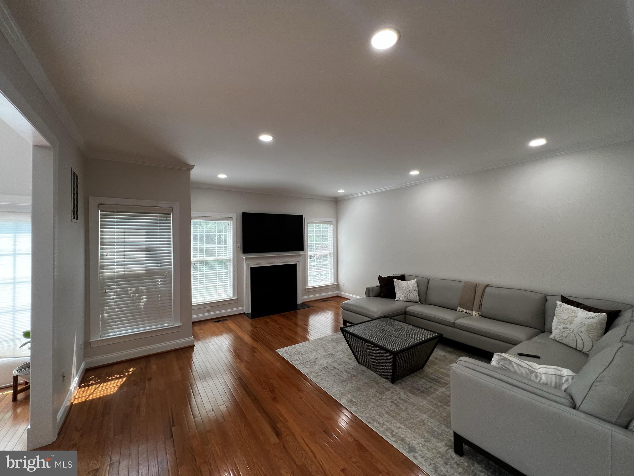 25622 CREEK RUN TERRACE