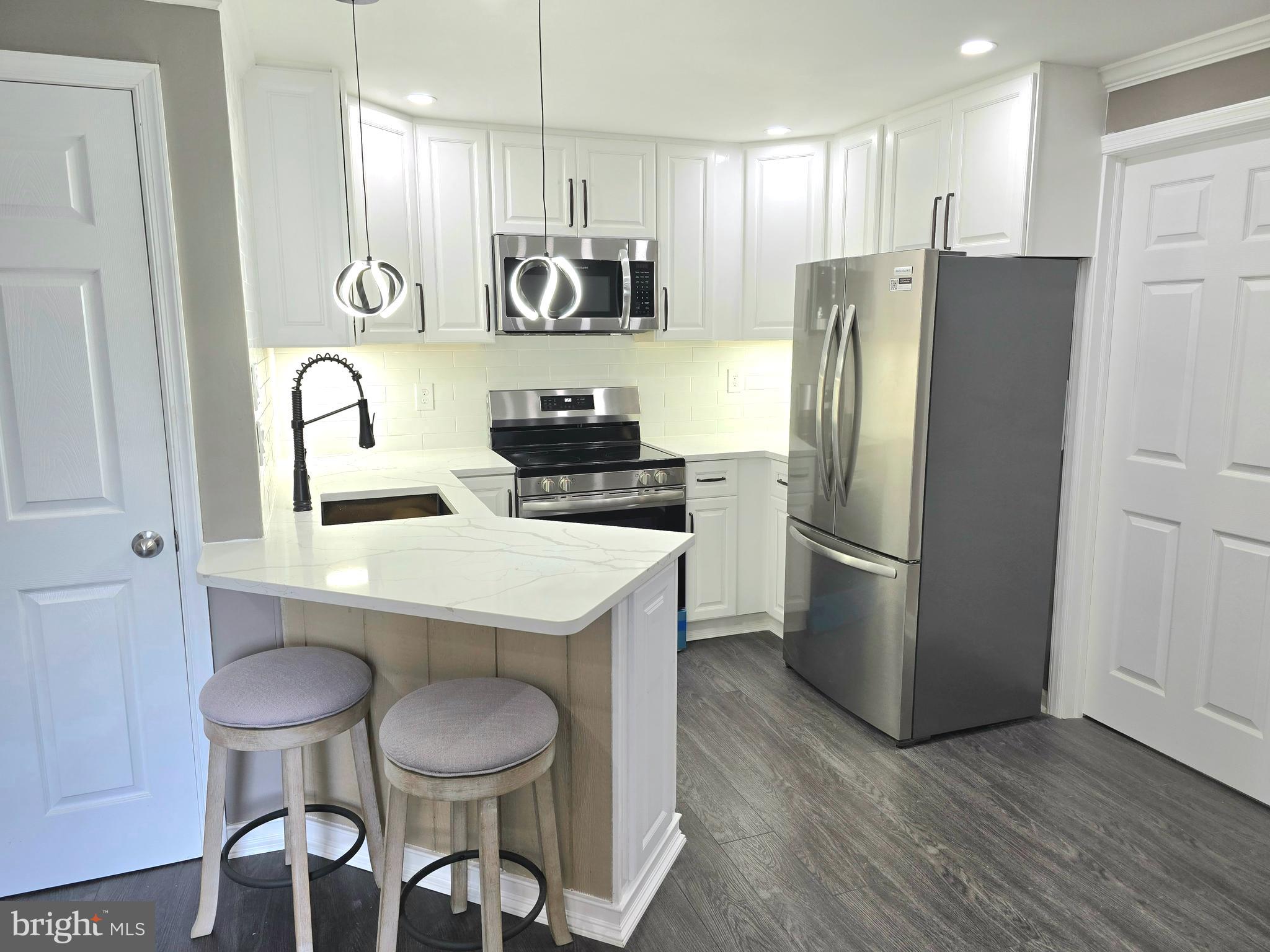 OVERBROOK AT BELAIR - Residential