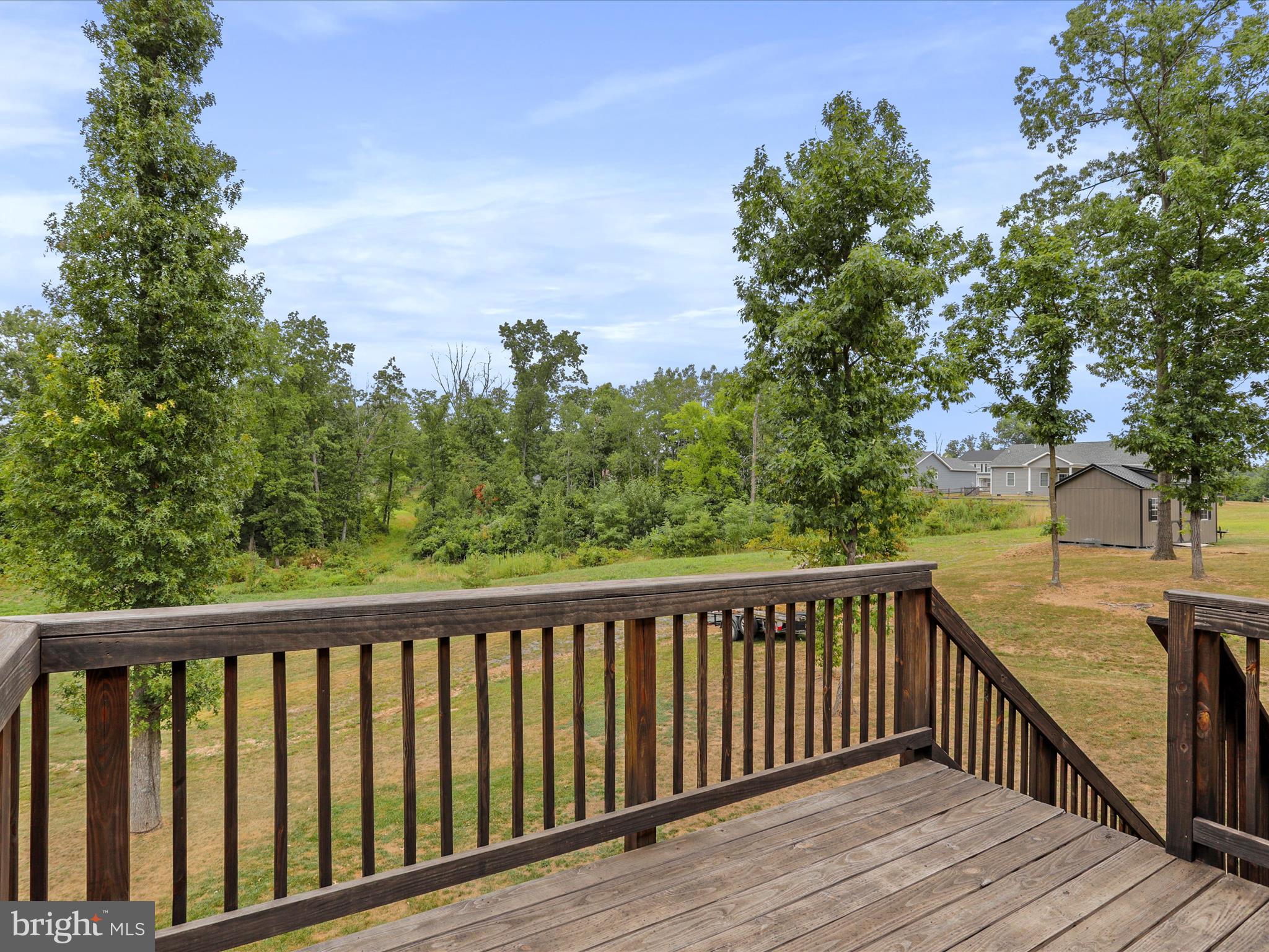 MIDDLE CREEK MANOR - Residential