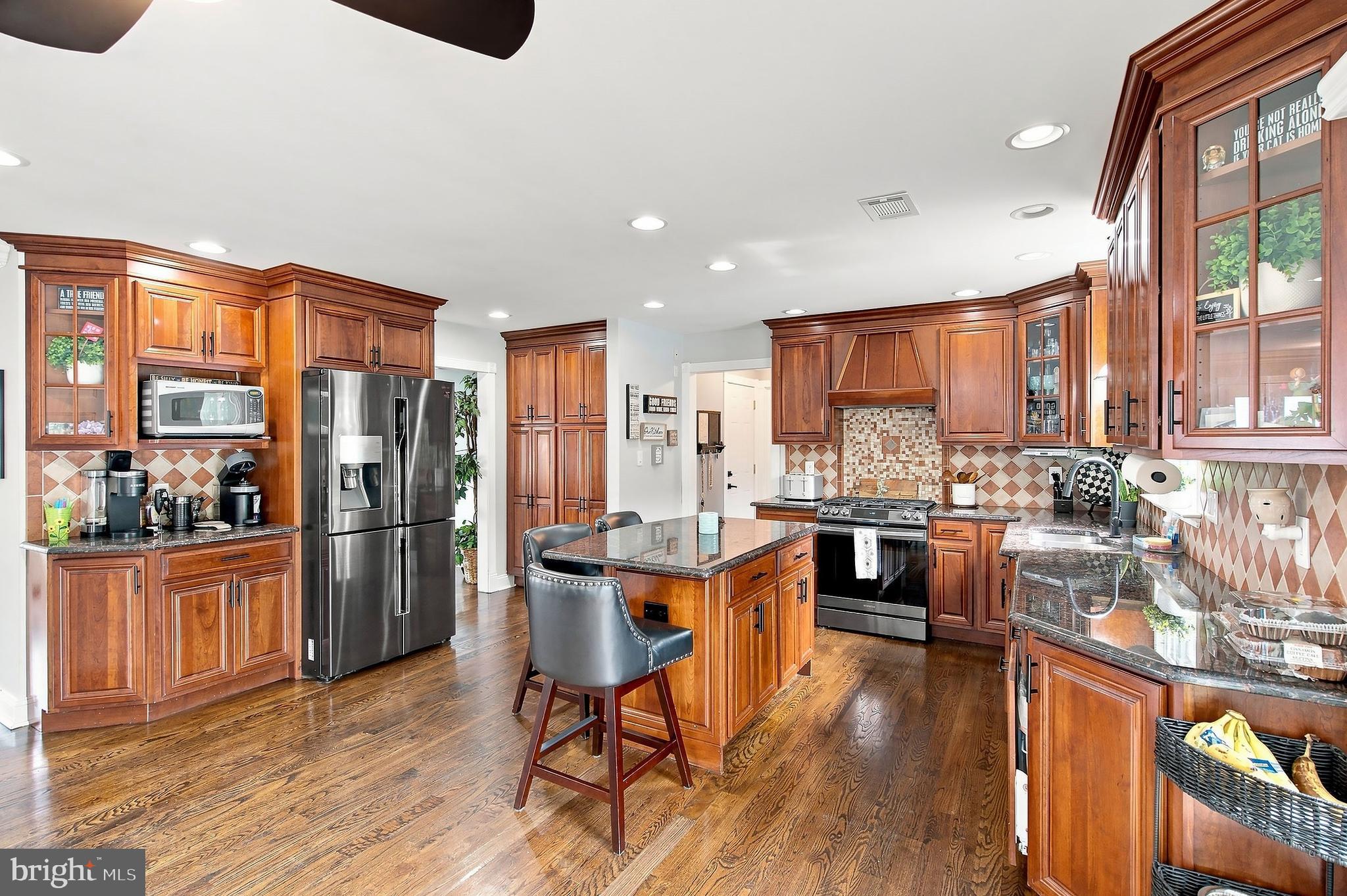 716 OPATUT COURT