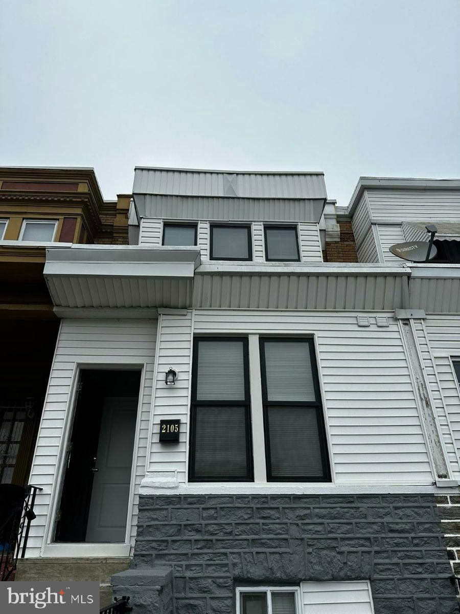 WEST OAK LANE - Residential