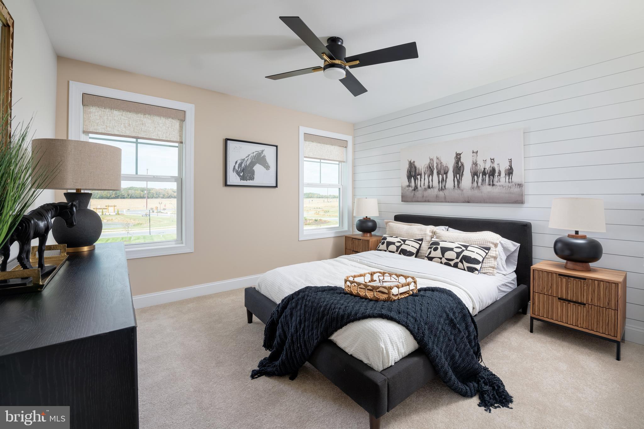 MONARCH - Residential