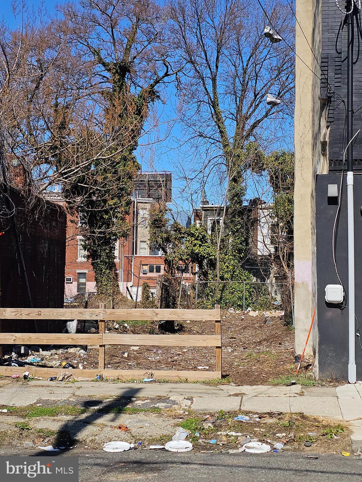 1345 W SOMERSET STREET