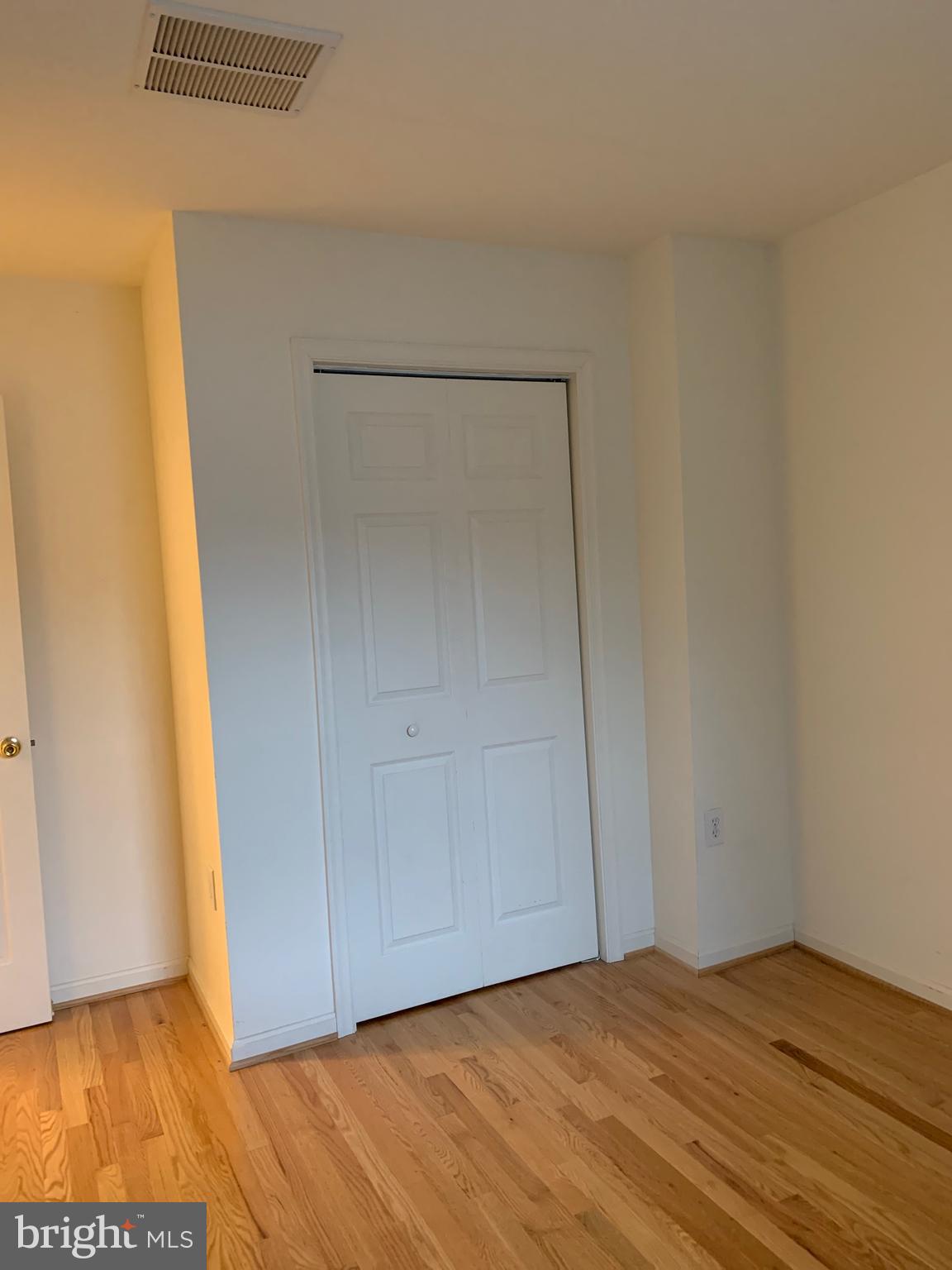 HAMMONDS MILL - Residential