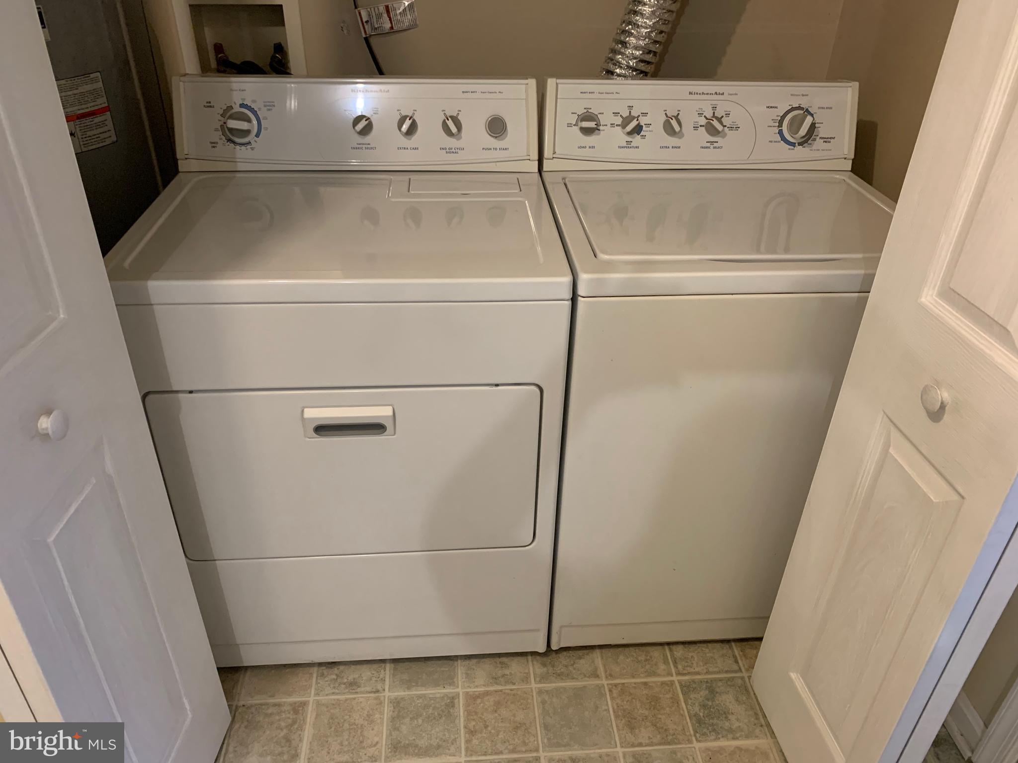 HAMMONDS MILL - Residential