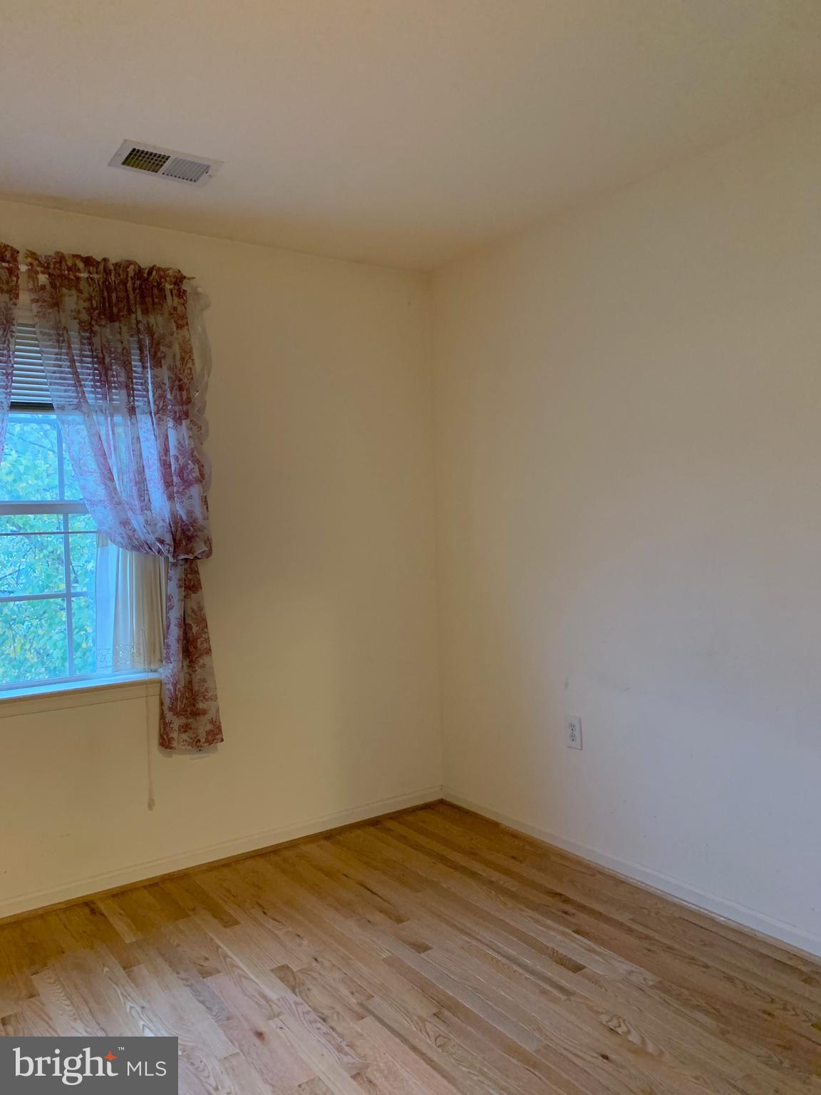 HAMMONDS MILL - Residential