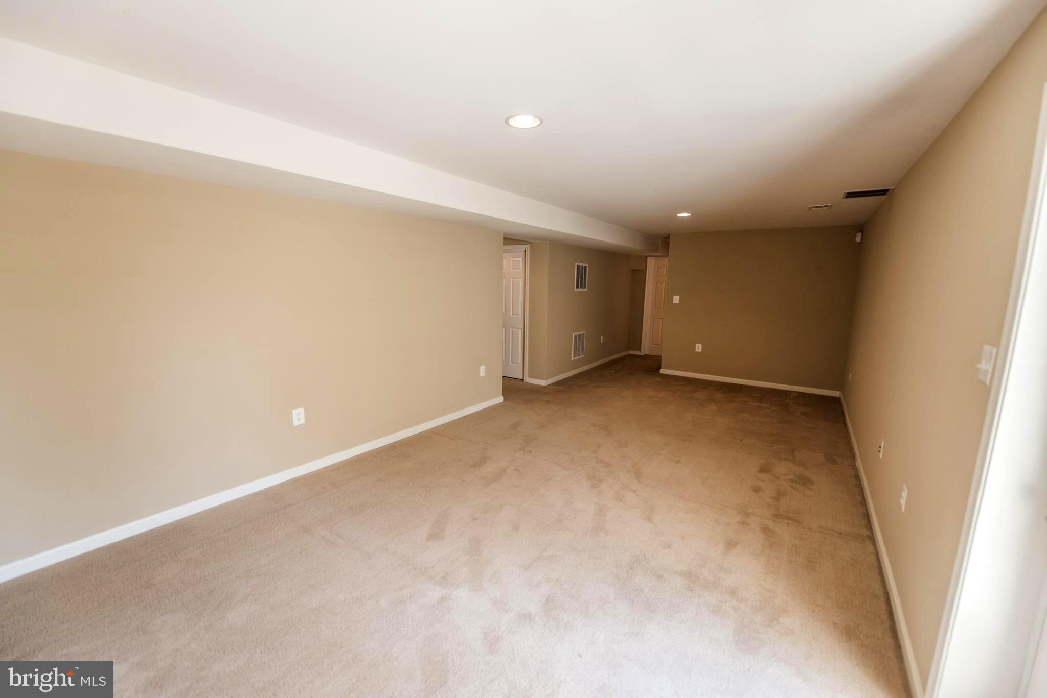 SPRINGDALE FARM - Residential