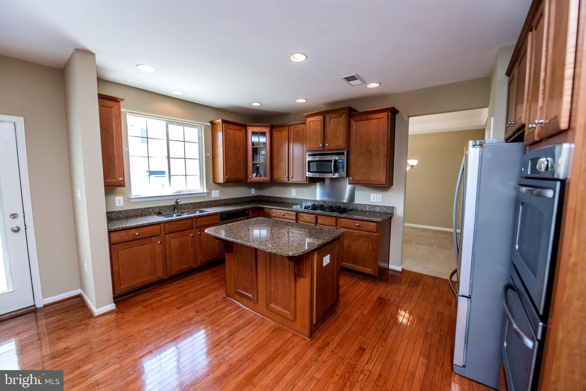 SPRINGDALE FARM - Residential