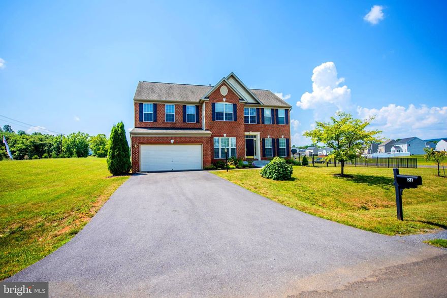 UNBELIEVABLE VALUE,PRICED TO SELL!! THIS 3659 sq.ft home has numerous features you would never see in a new build for UNDER $300,000.00, to include: GOURMET KITCHEN, GAS LOG FIREPLACE, GRANITE & HARDWOOD, 9 ft. CEILINGS AND 42" CABINETS, SECOND FLOOR LAUNDRY,  FORMAL DINING ROOM w/TRAY CEILING, LUXURY MASTER SUITE, $6,000.00 WROUGHT IRON FENCE, POURED CONCRETE PATIO, FOUR BEDROOMS & 3.5 BATHS, PARTIALLY FINISHED BASEMENT and much more... Make your appointment to see this home now, at this price it will not last long.