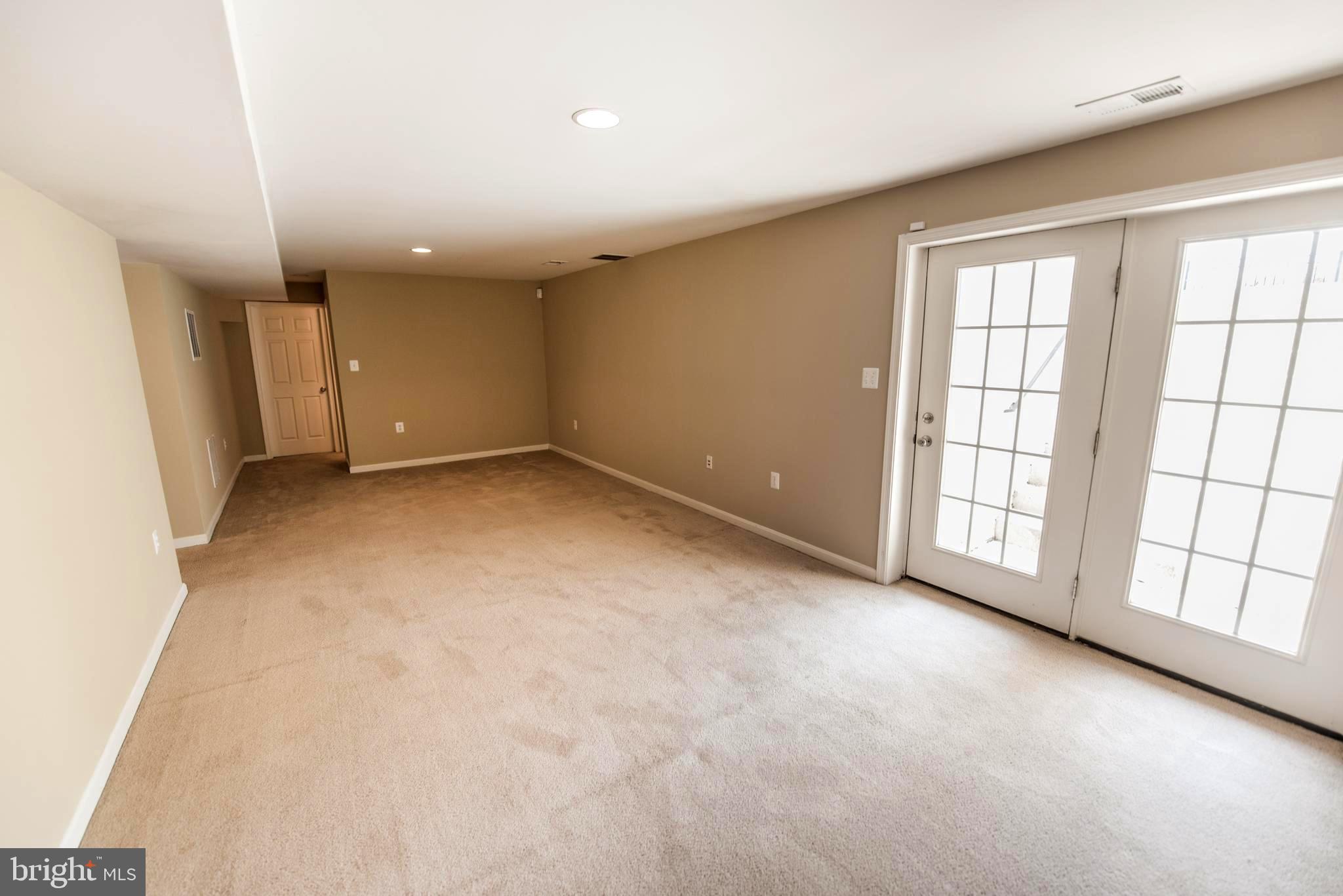 SPRINGDALE FARM - Residential