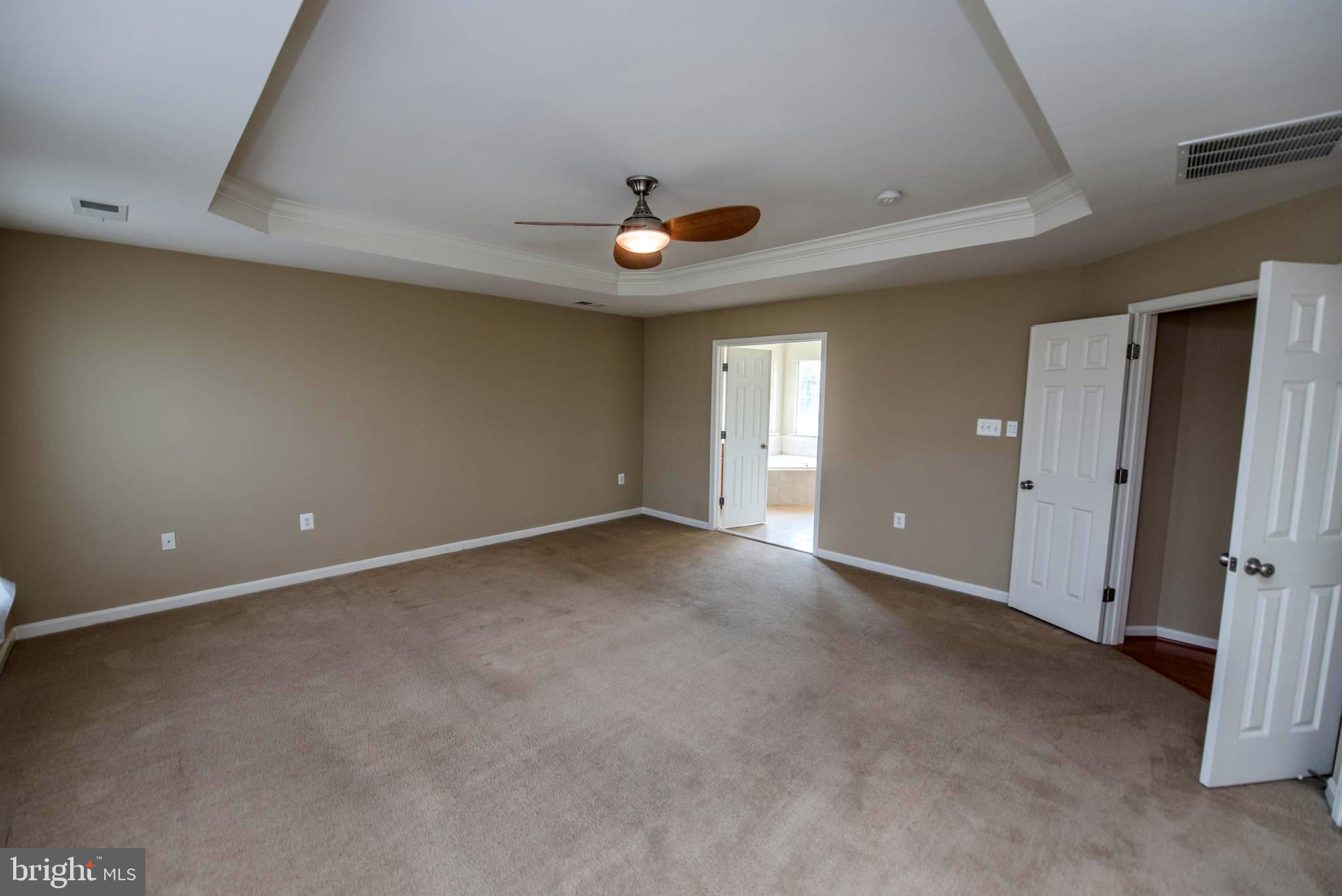 SPRINGDALE FARM - Residential