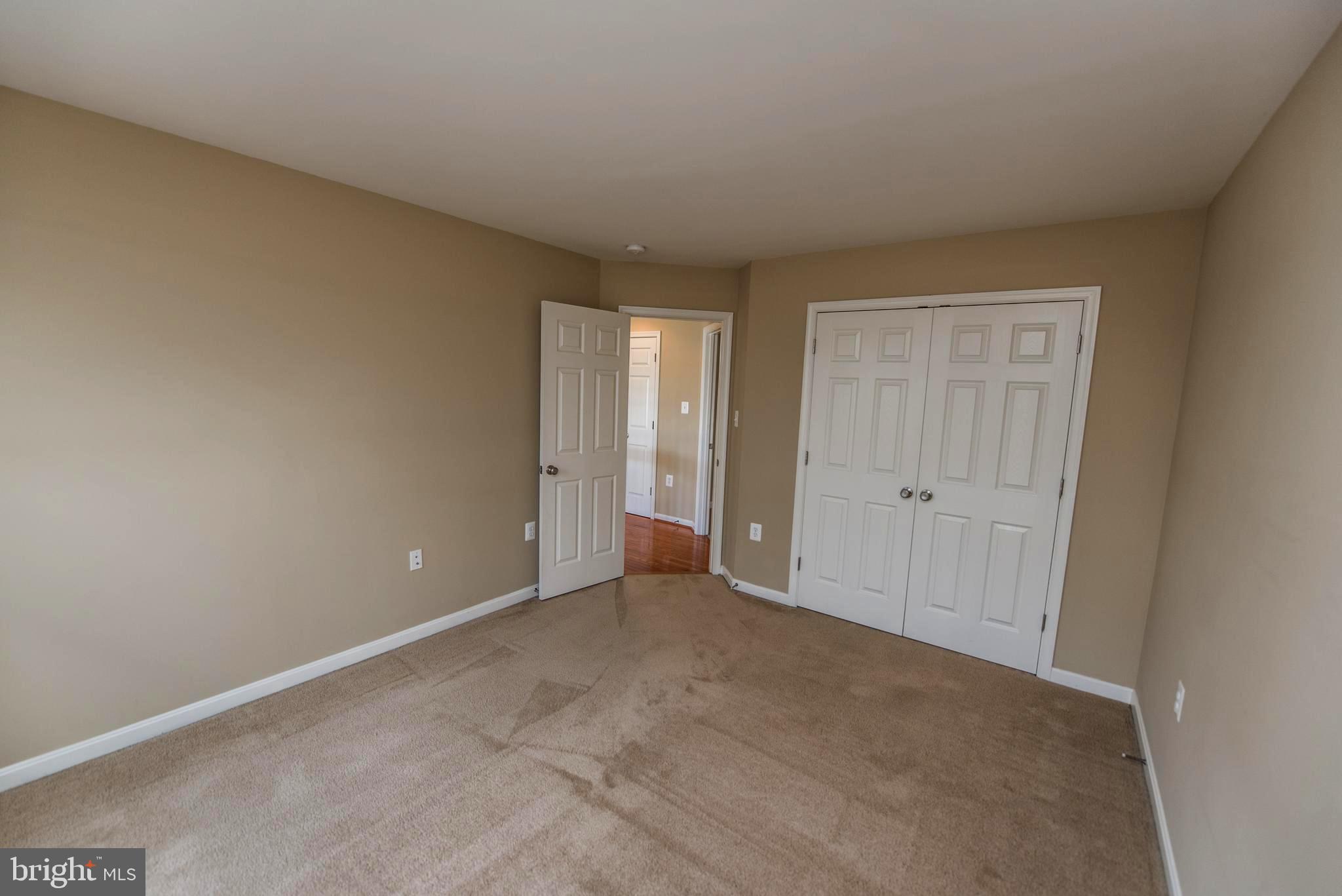 SPRINGDALE FARM - Residential