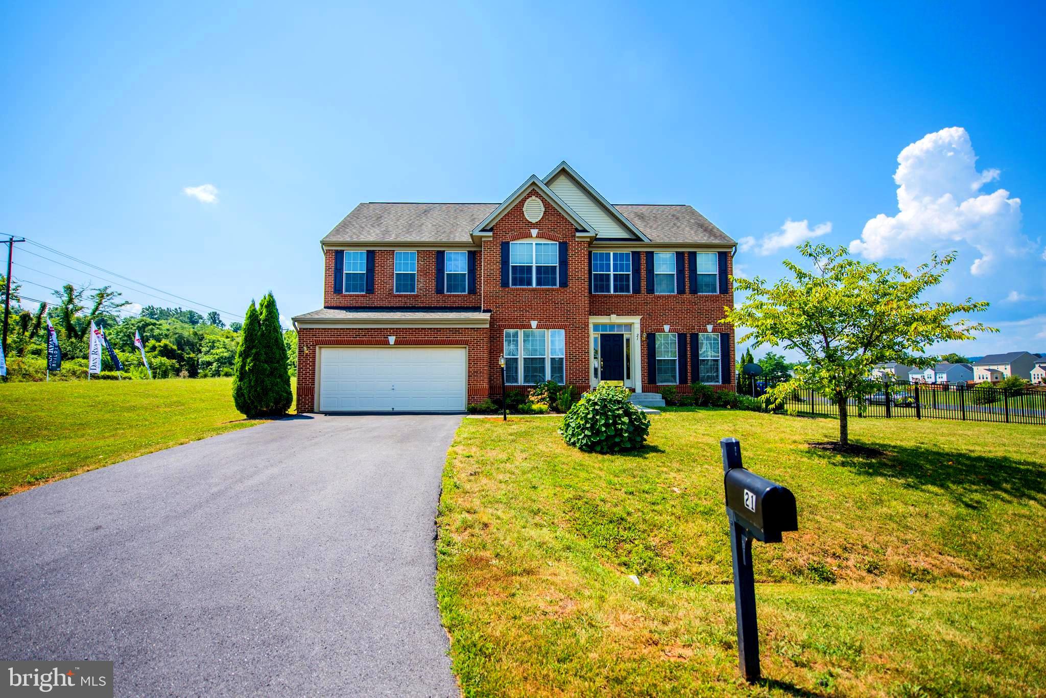 SPRINGDALE FARM - Residential