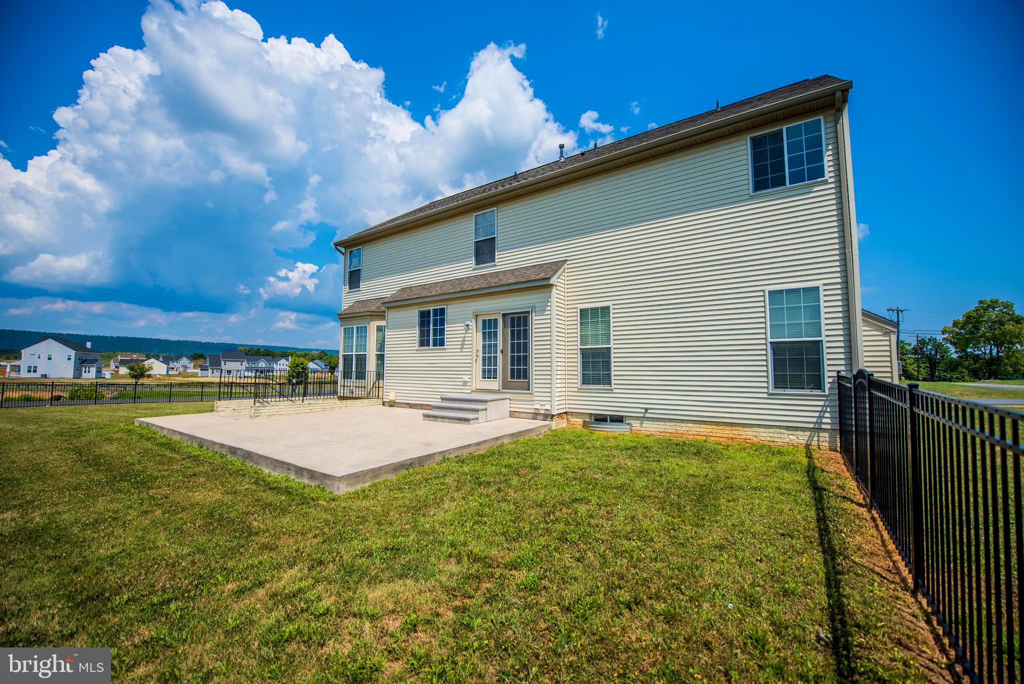 SPRINGDALE FARM - Residential