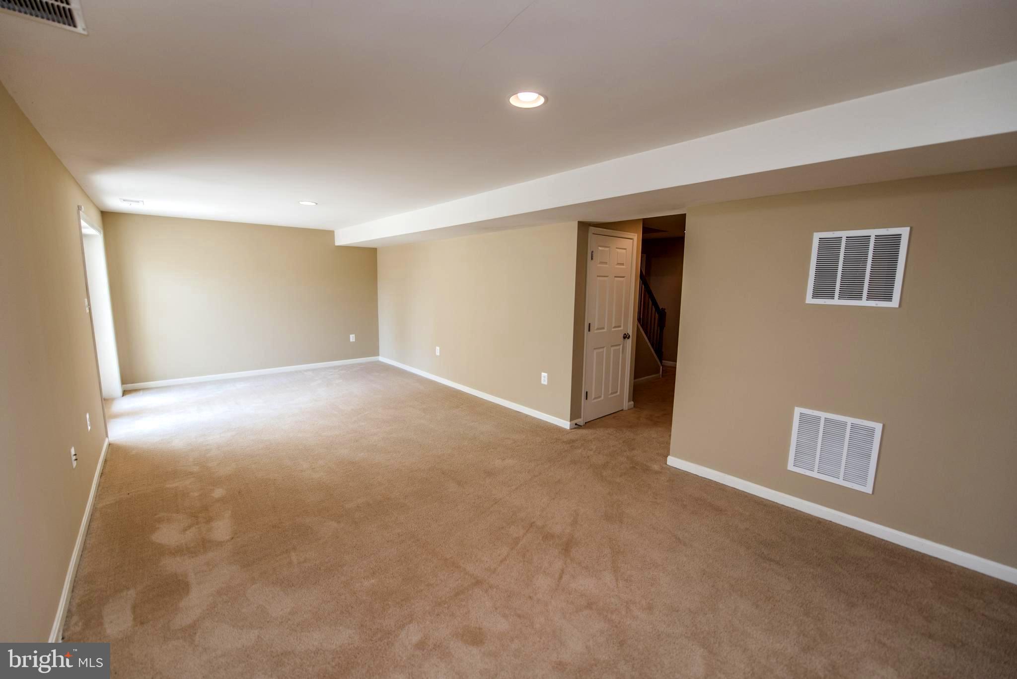 SPRINGDALE FARM - Residential